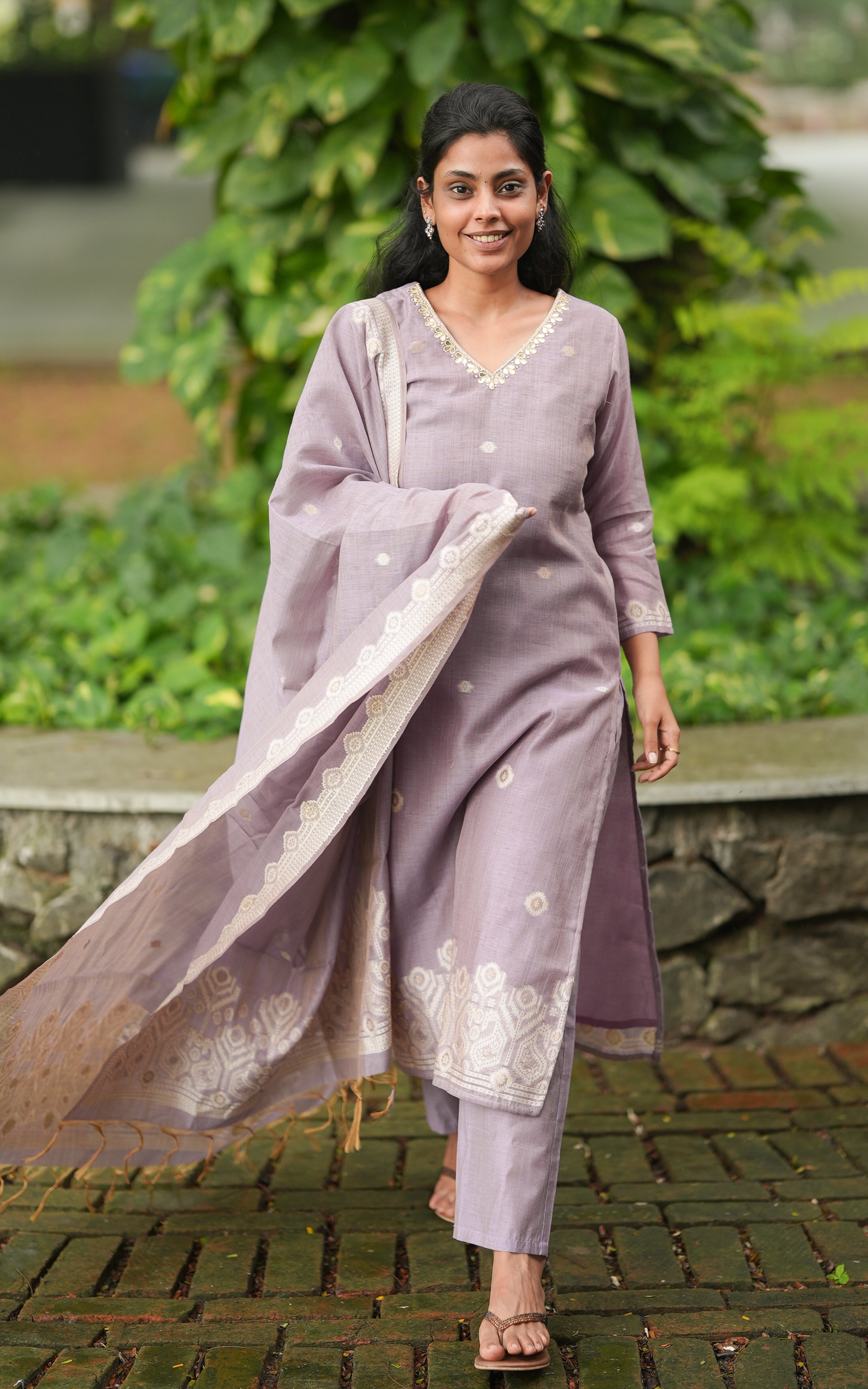 Aasiga (Kurti+Pant+Dupatta) KURTIS Instore