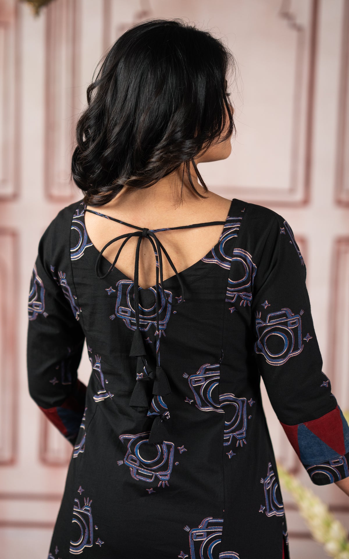 Clicks and Flash (Kurti+Dupatta)