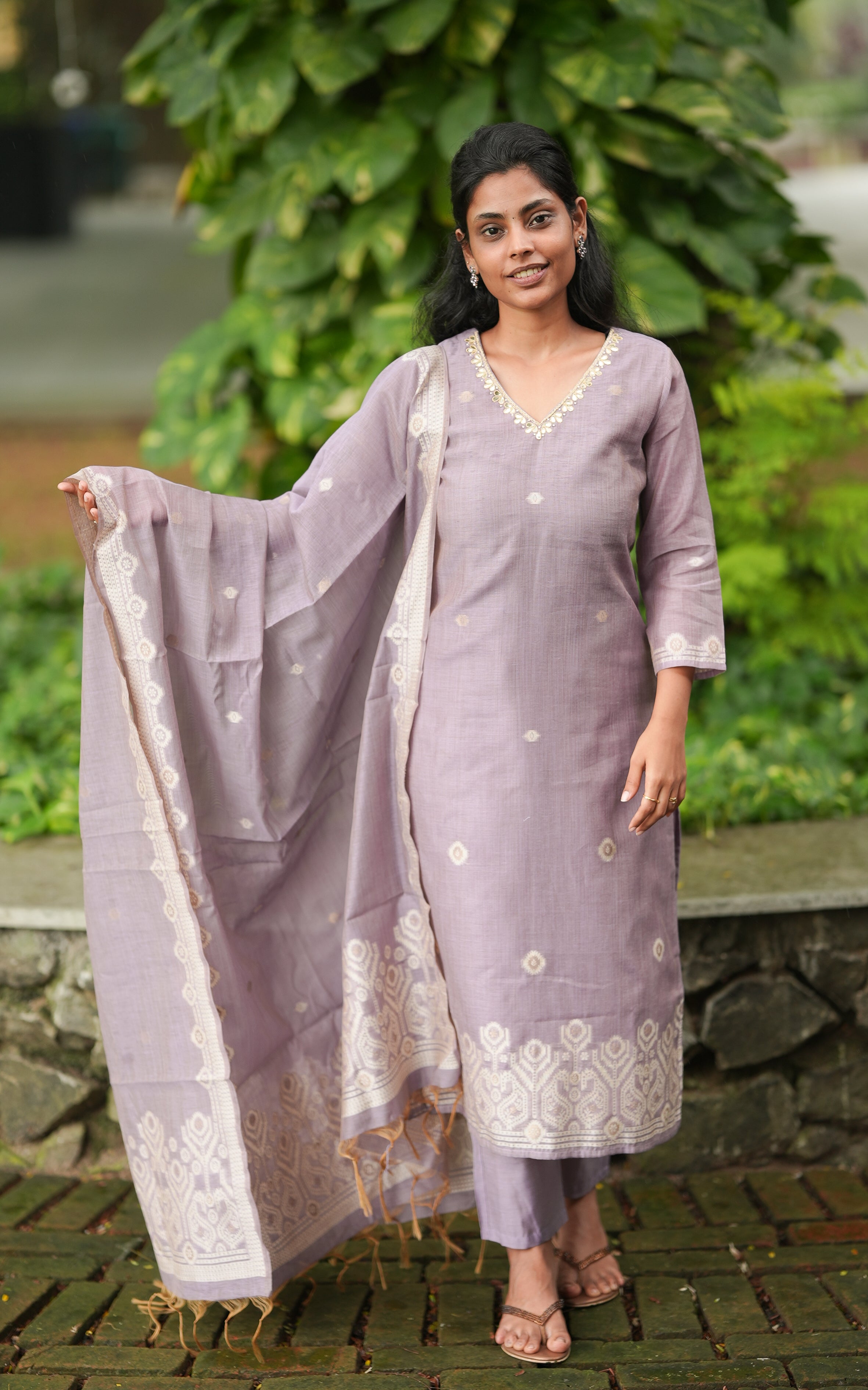 Aasiga (Kurti+Pant+Dupatta) KURTIS Instore