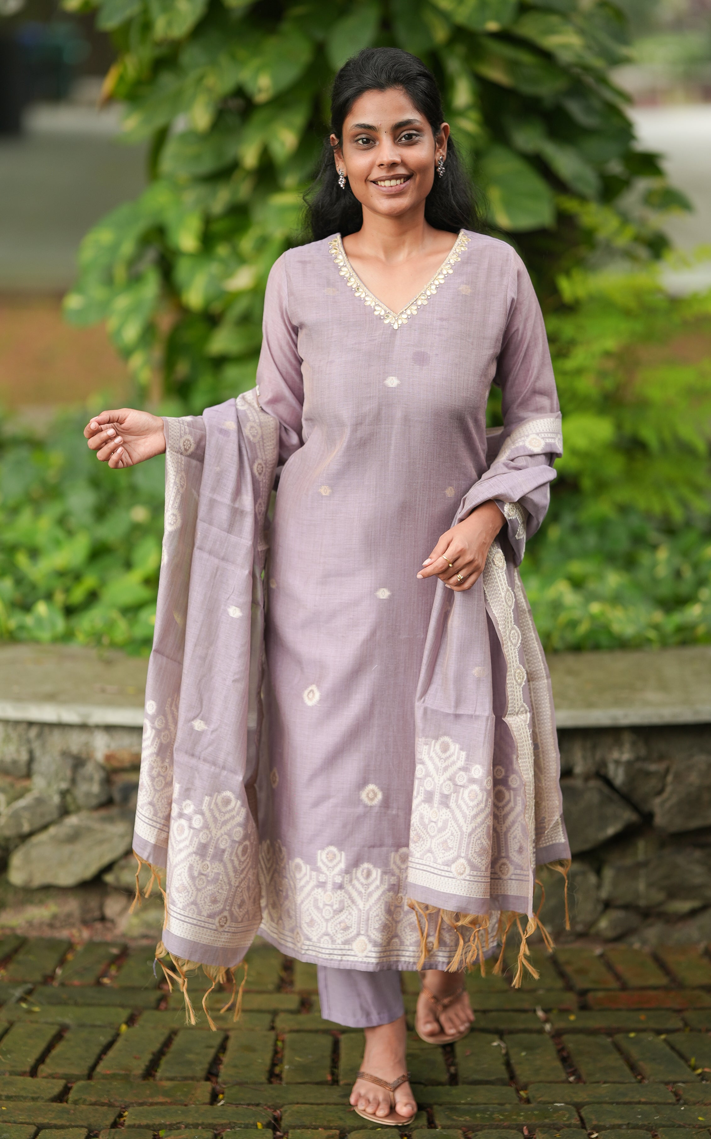 Aasiga (Kurti+Pant+Dupatta) KURTIS Instore