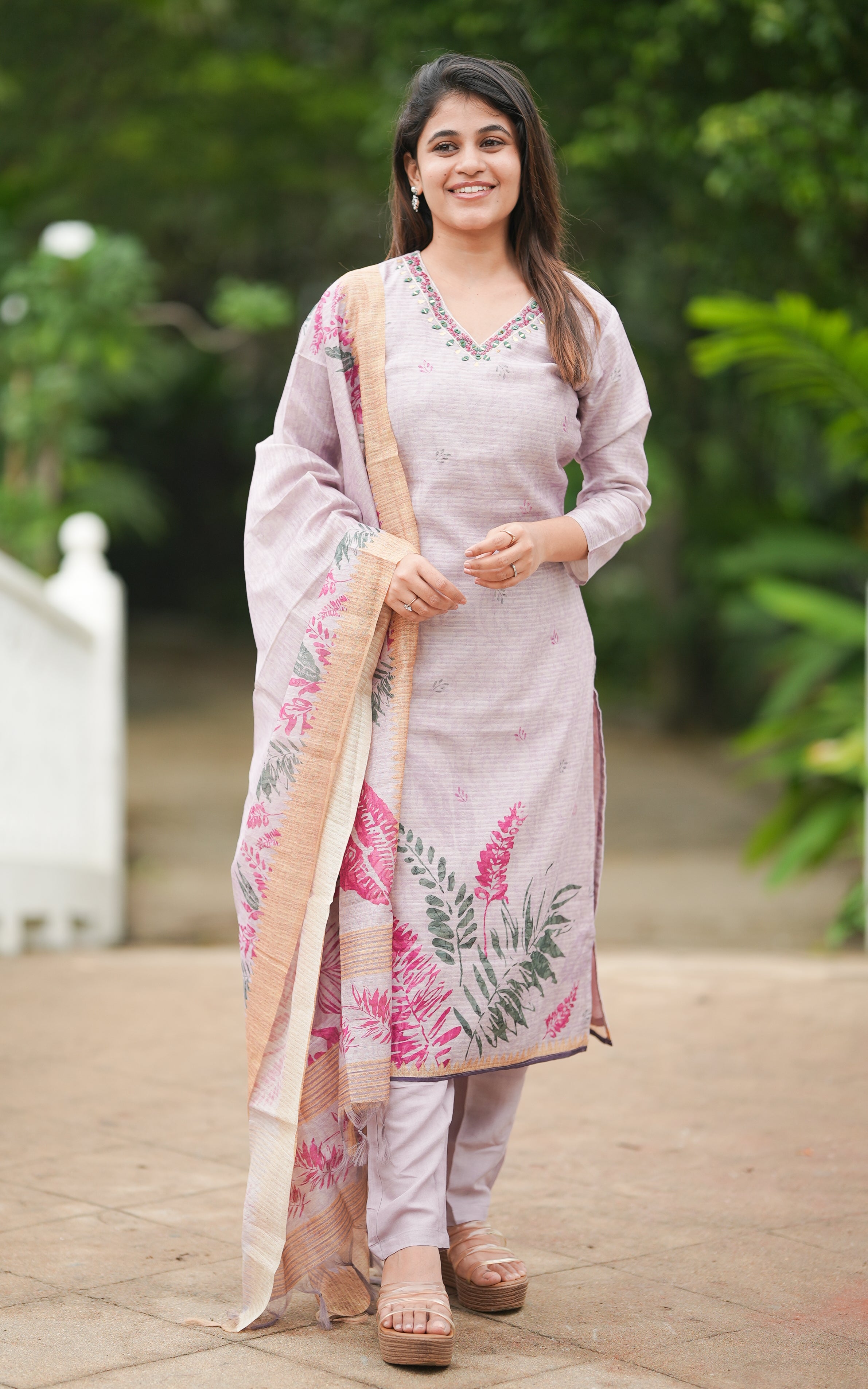 Bharaniga (Kurti+Pant+Dupatta) KURTIS instore
