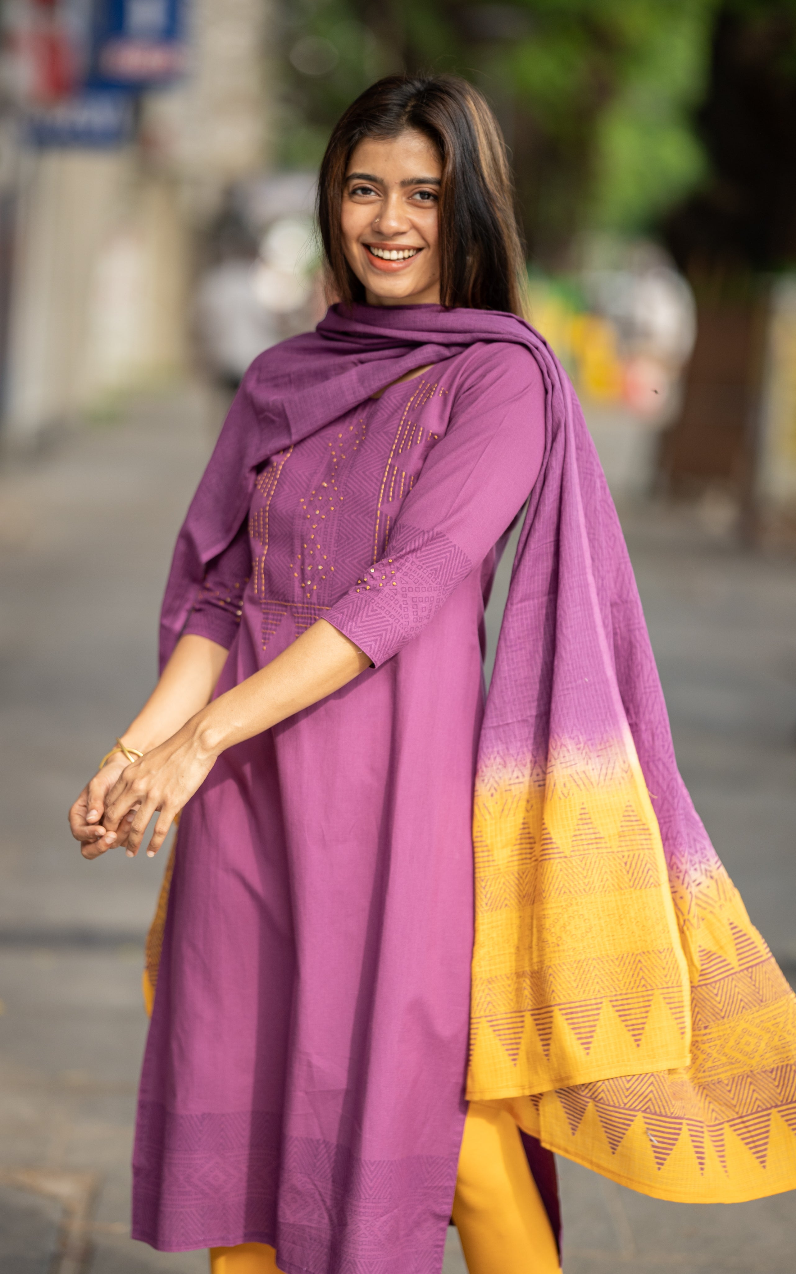 Rasiga (Kurti+Dupatta)