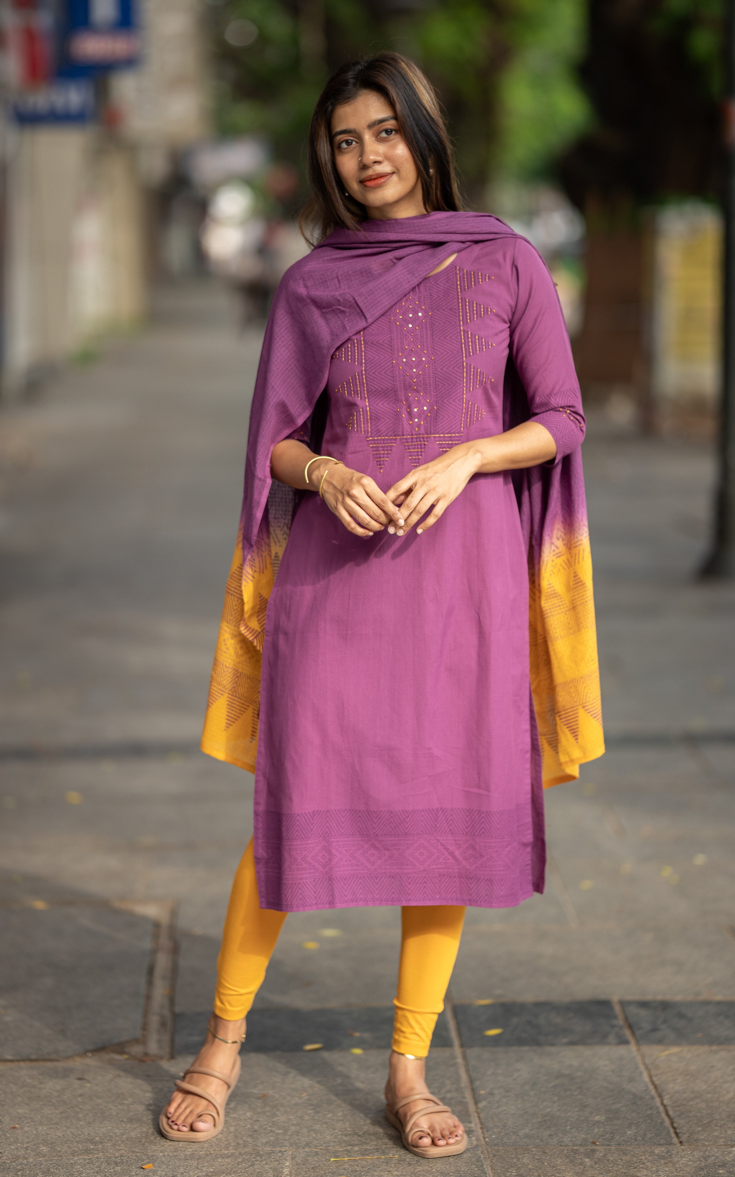 Rasiga (Kurti+Dupatta)