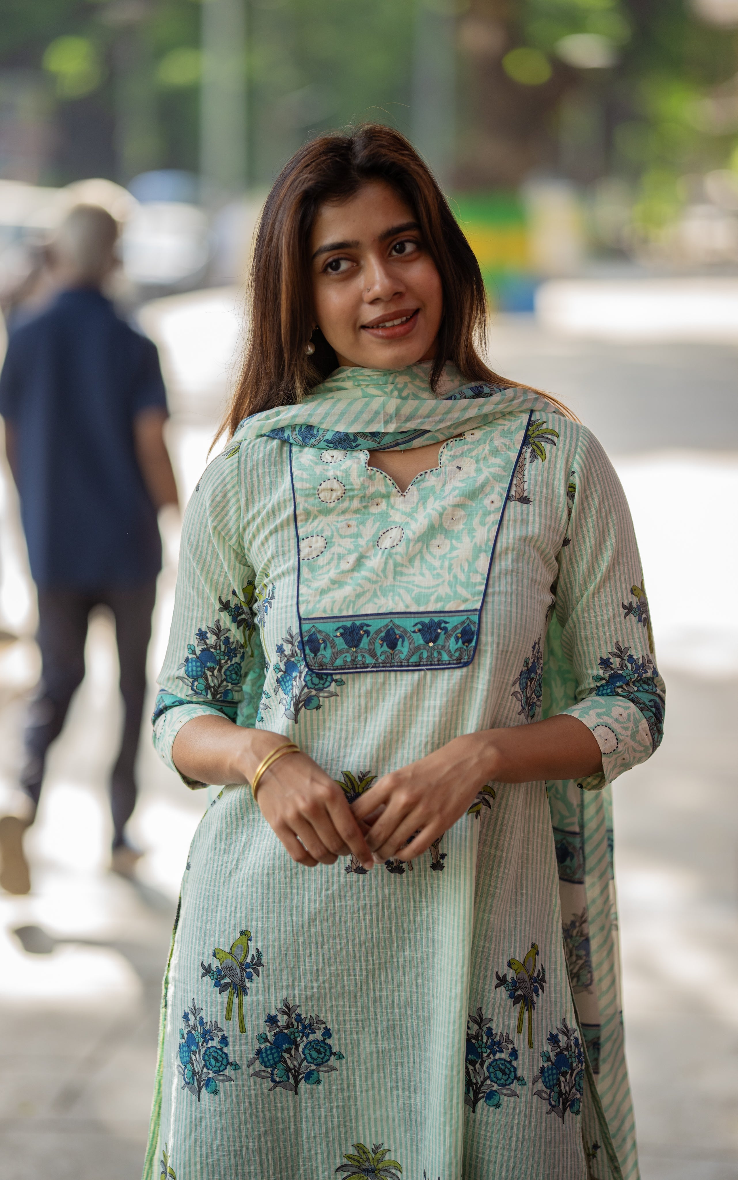 Charumalar A (Kurti+Dupatta)