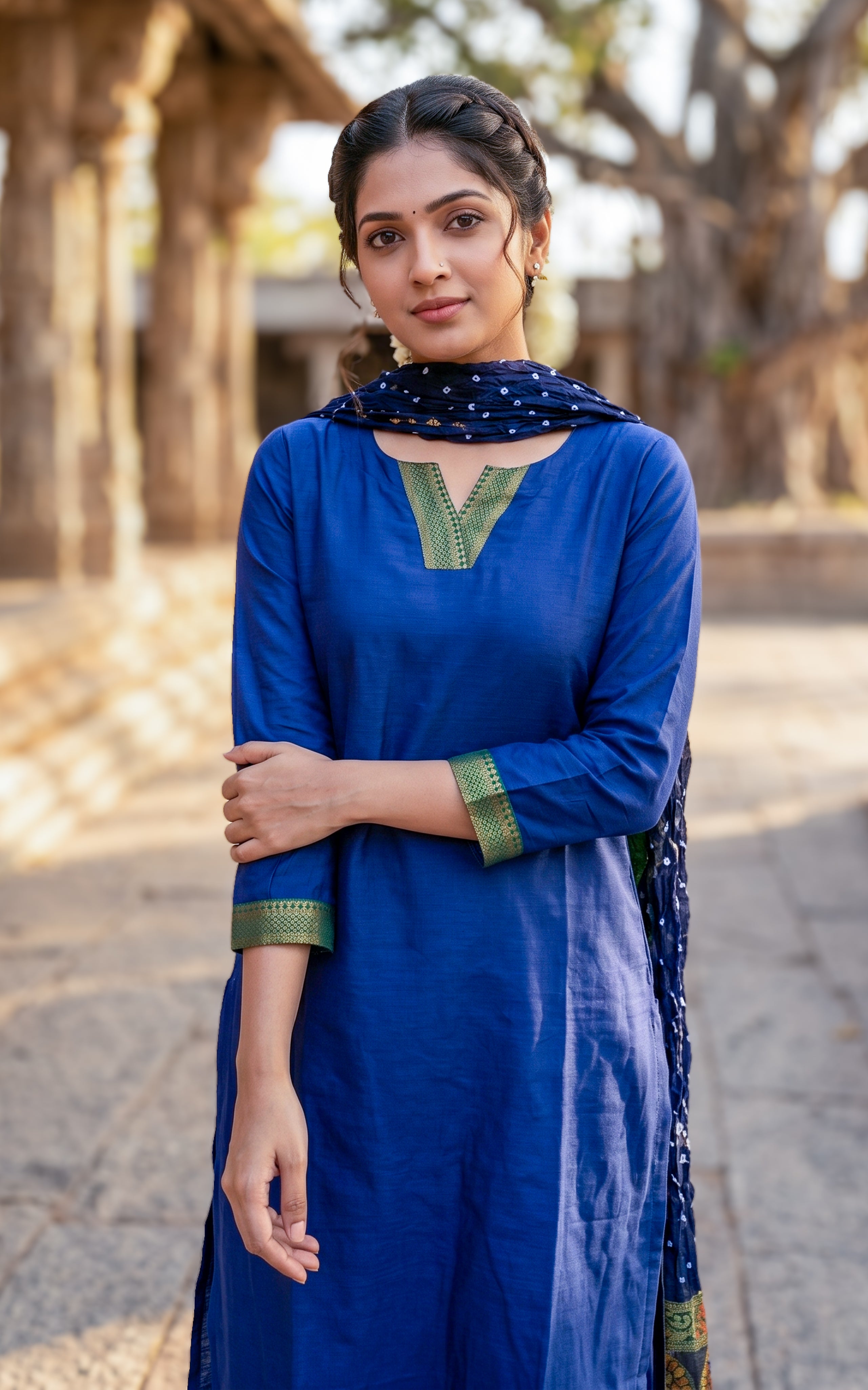 Myvizhi B (Kurti+Dupatta)