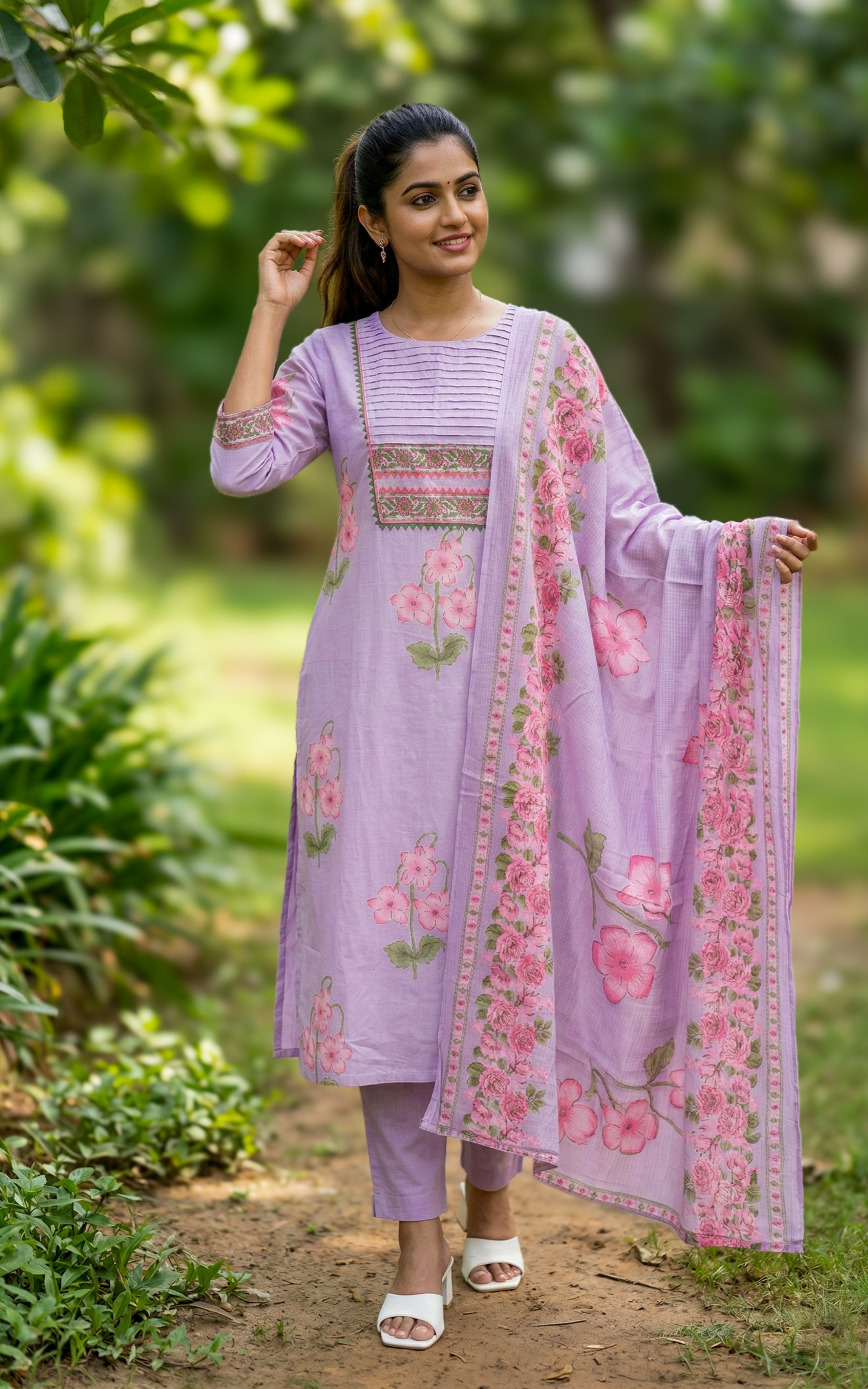 Manasvi A (Kurti+Pant+Dupatta)