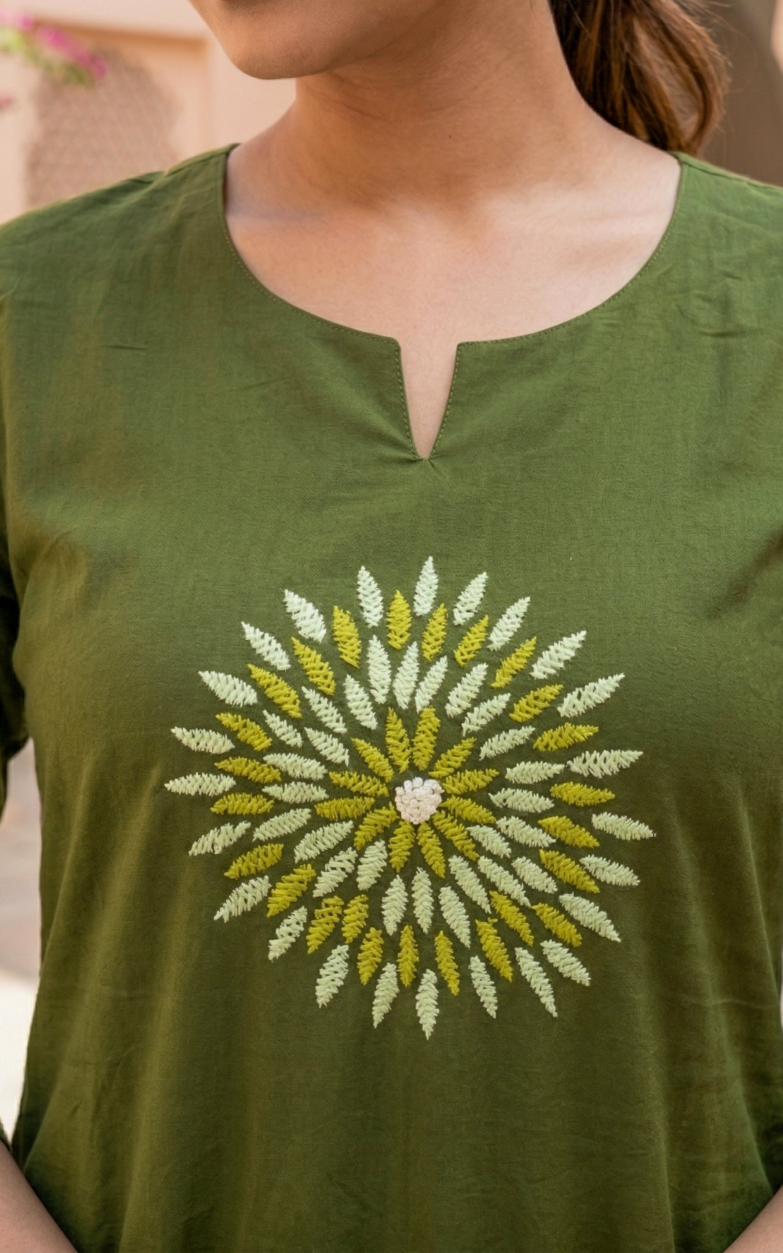 Yazhvika (Kurti+Pant+Dupatta)