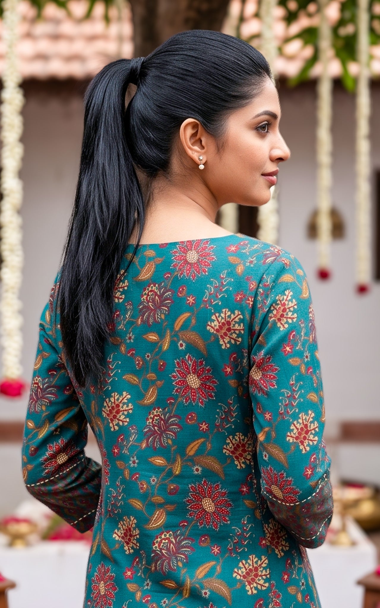 Anuradha C (Kurti+Pant+Dupatta)