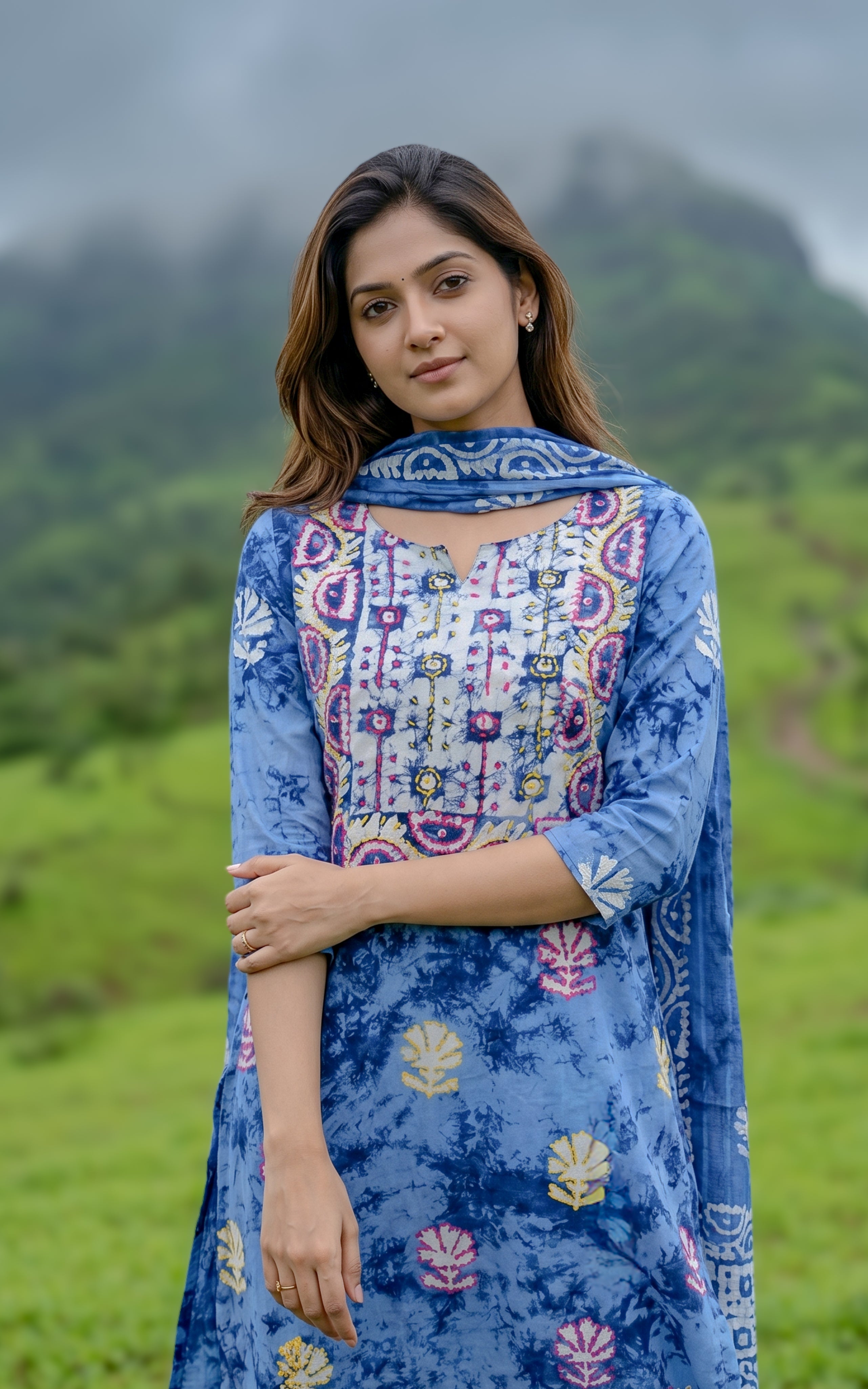 Merline B (Kurti+Pant+Dupatta)