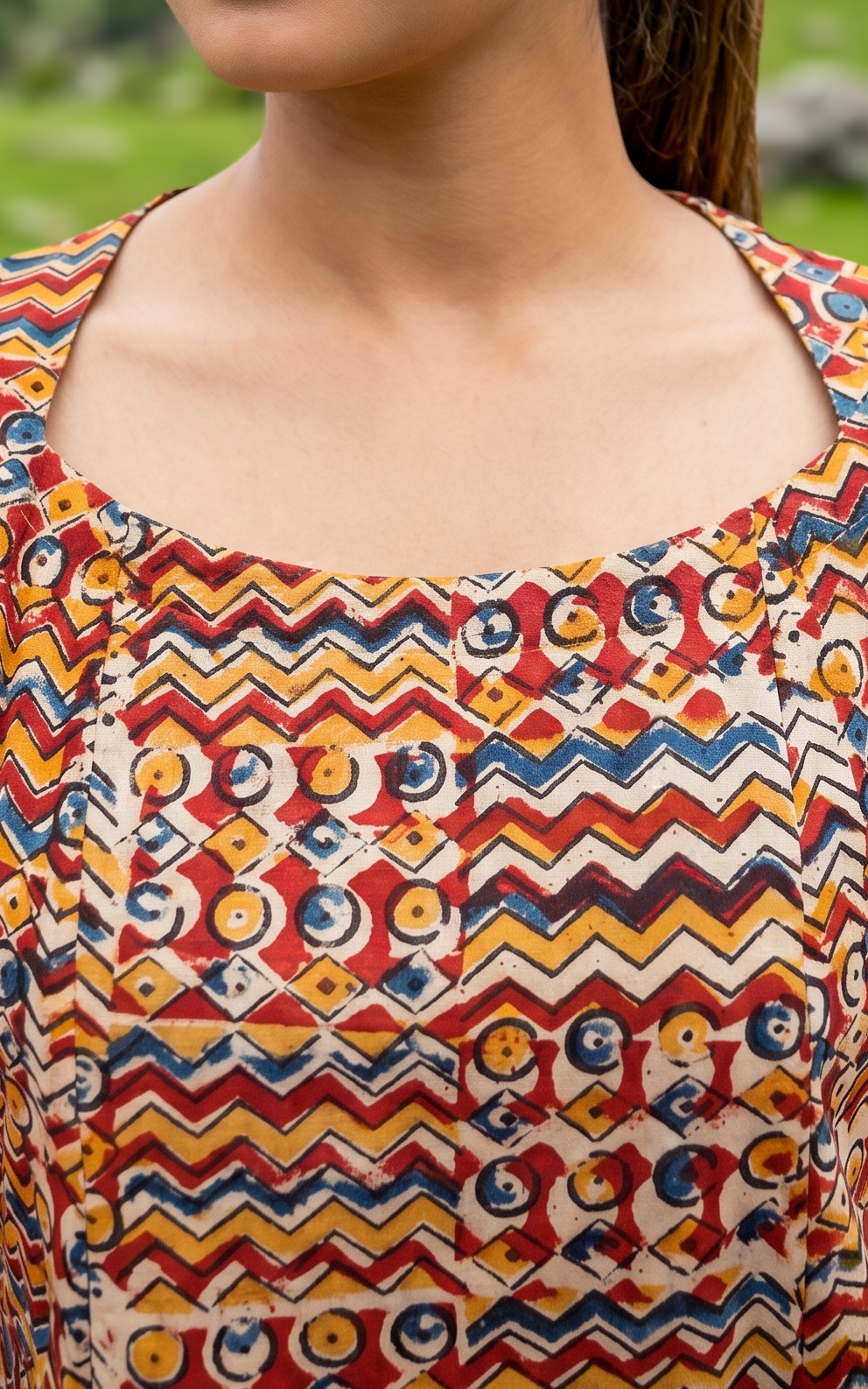 Jesintha A (Kurti+Dupatta)