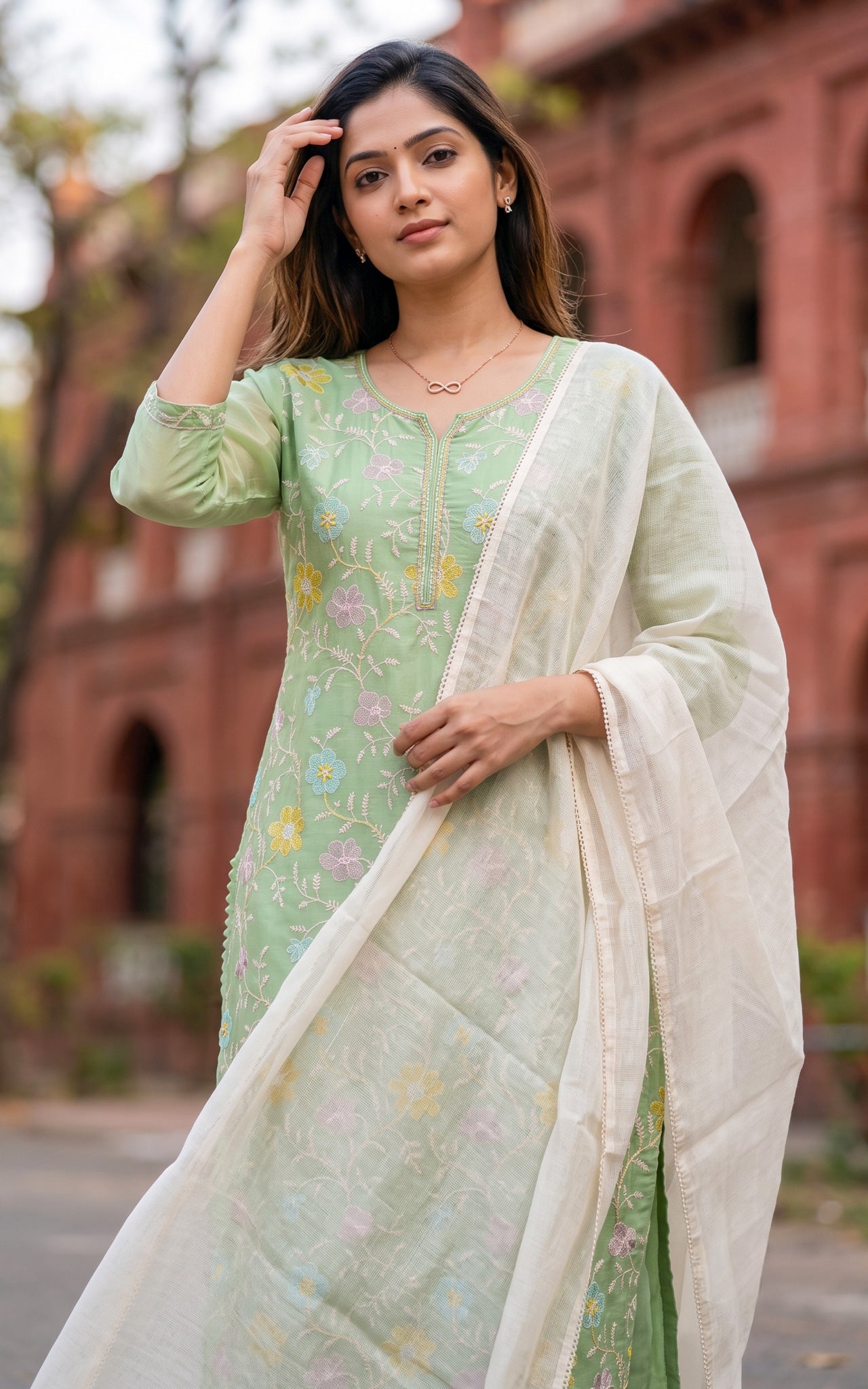 Laara Pista Green (Kurti+Pant+Dupatta)