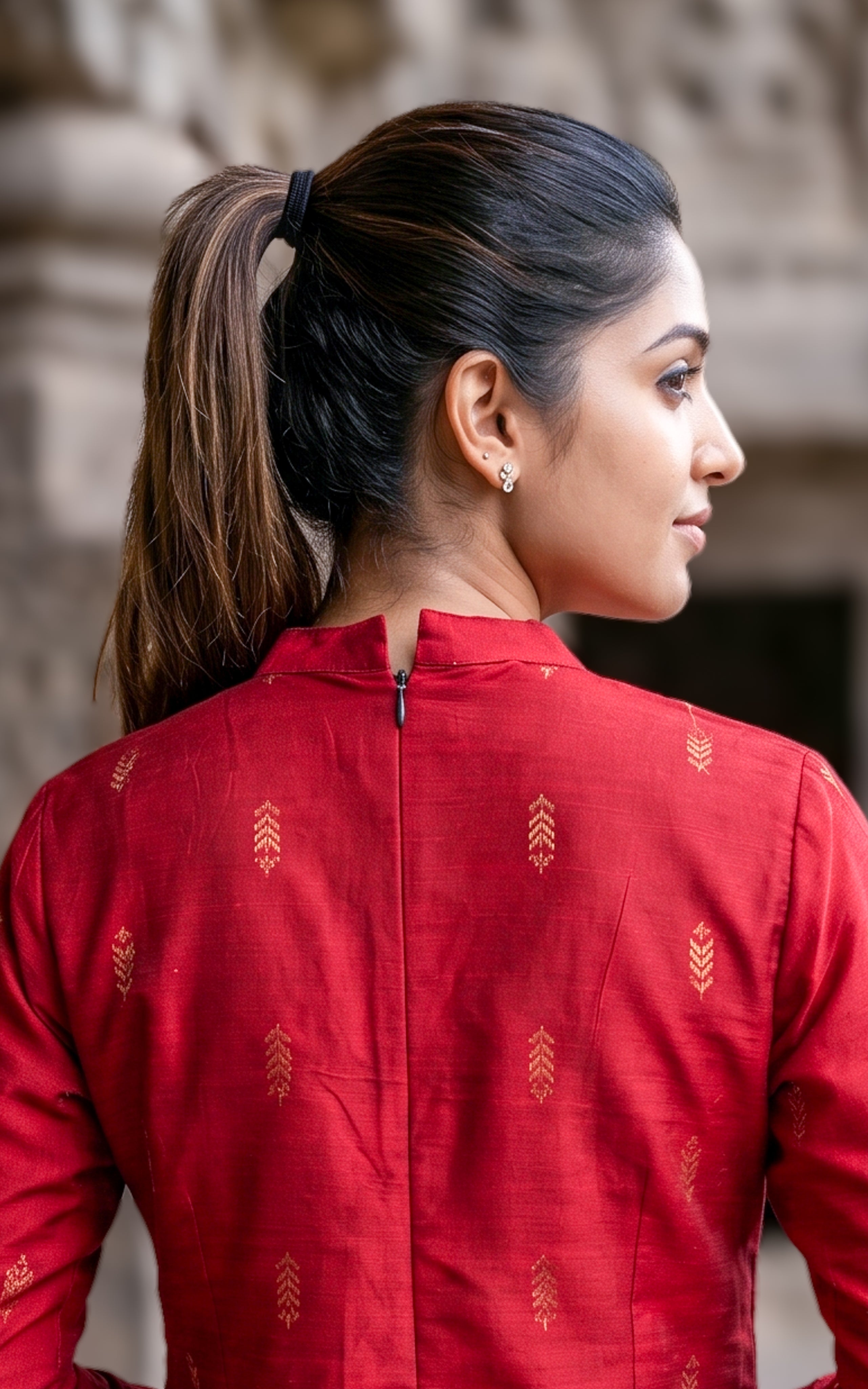 Thenmalar Maroon