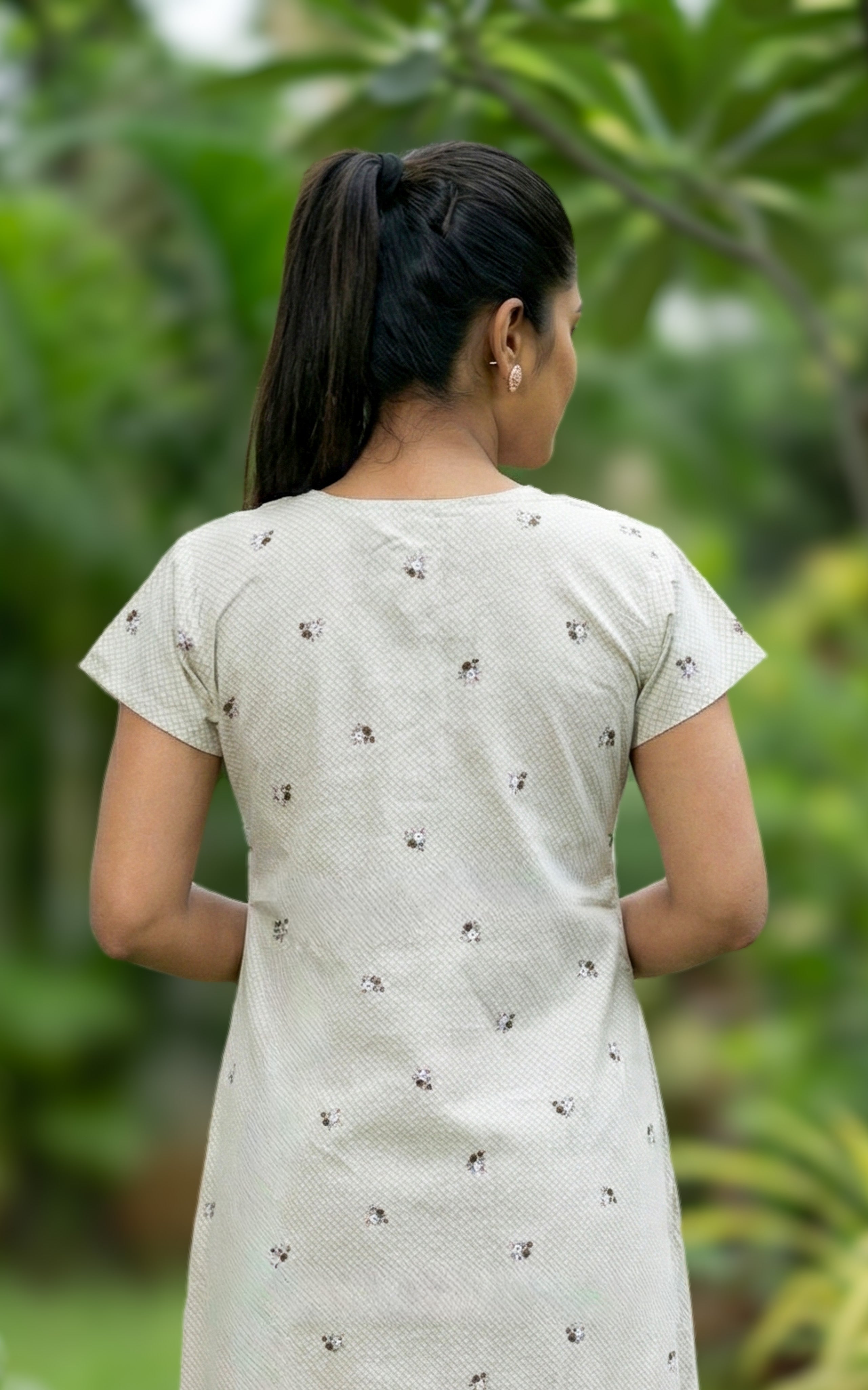 Instore – Off White Cotton Long Nighty, All-Over Small Floral Print, V-Neck with Front Stitch Detailing, A-Line Fit, Women's Sleepwear