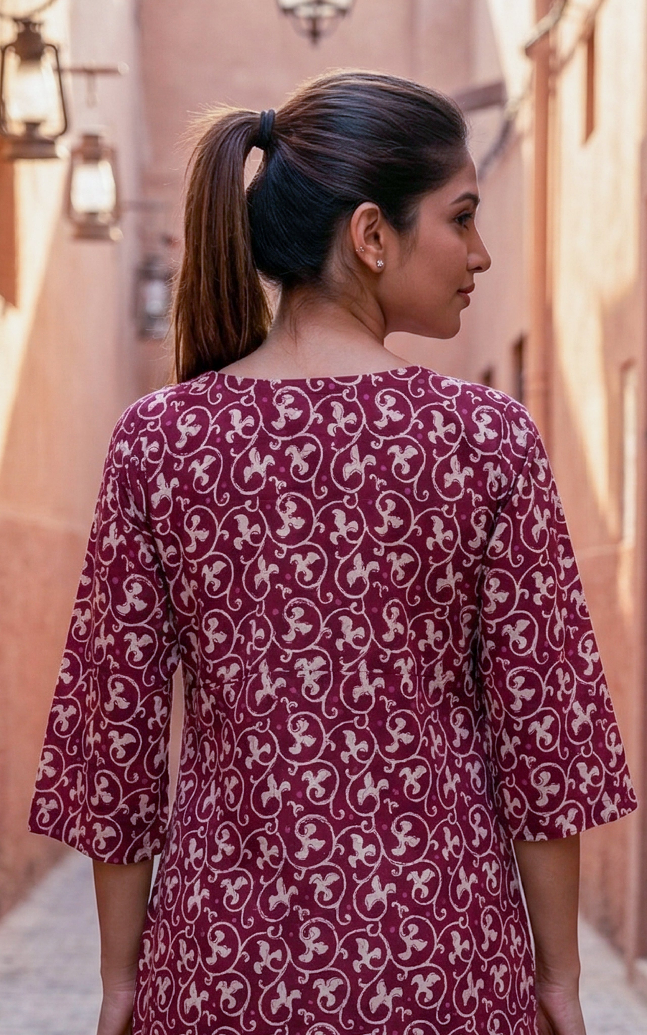 Neha Burgundy