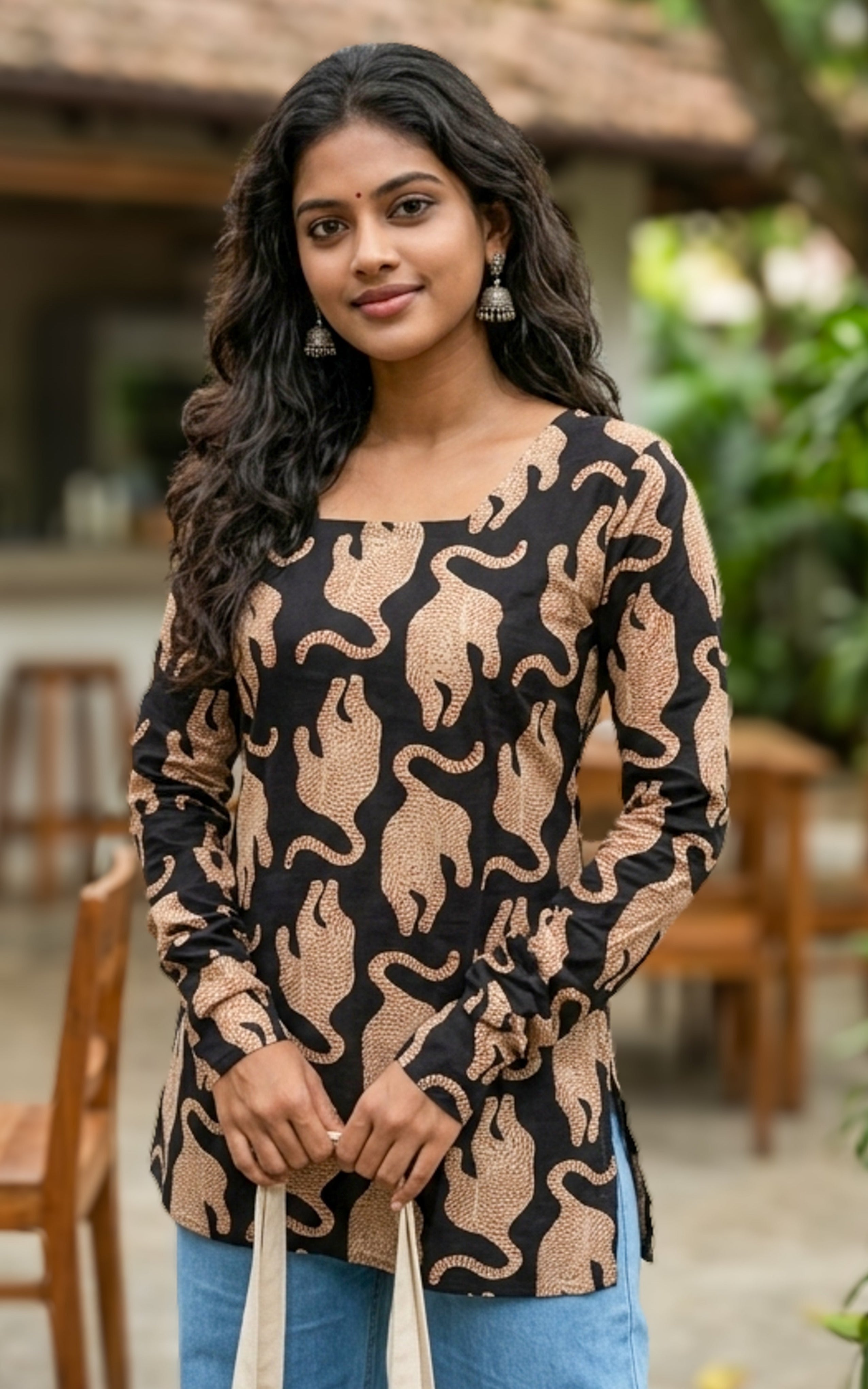 Cotton kurti with criss cross back design
Straight cut short kurti for women