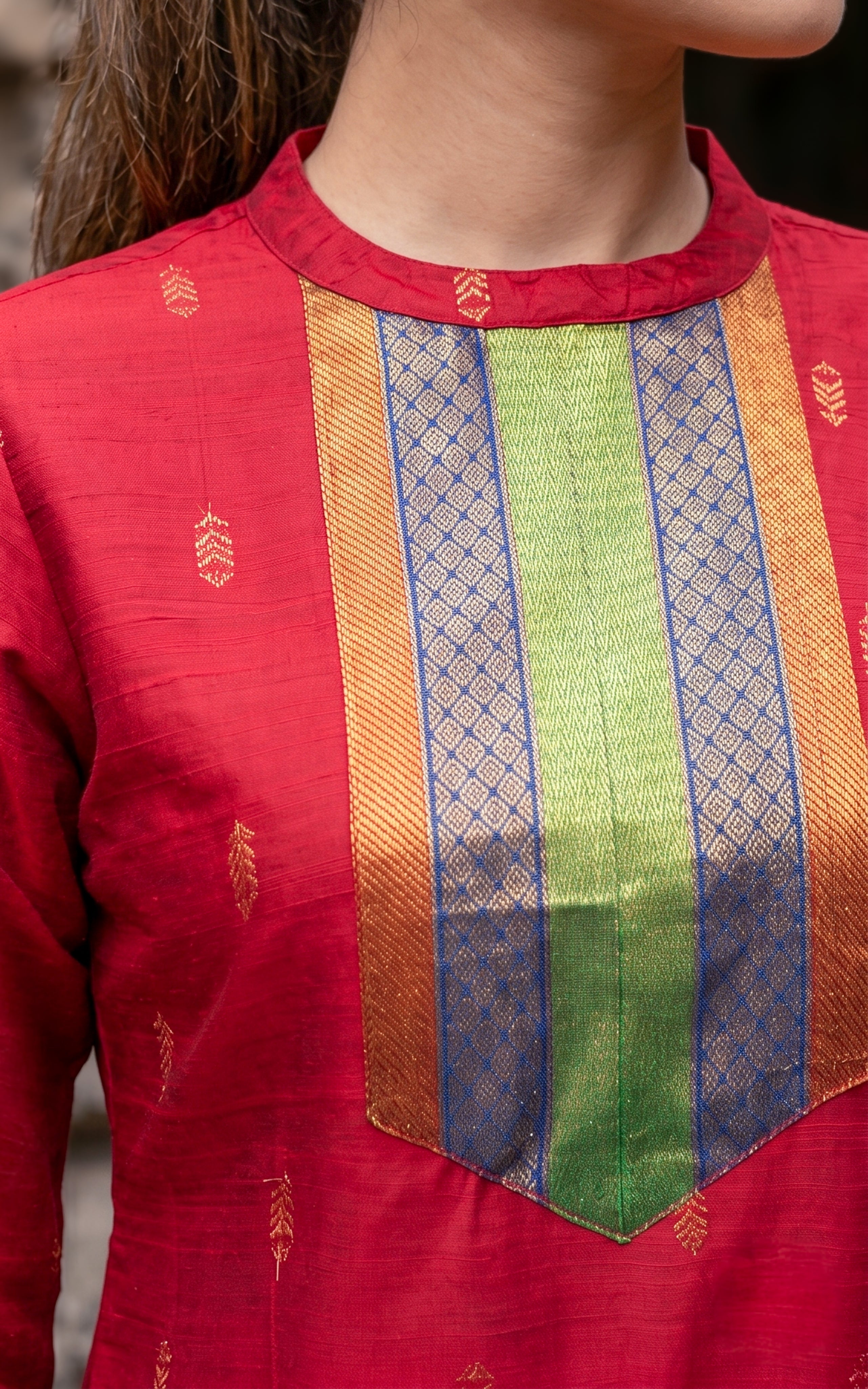 Thenmalar Maroon
