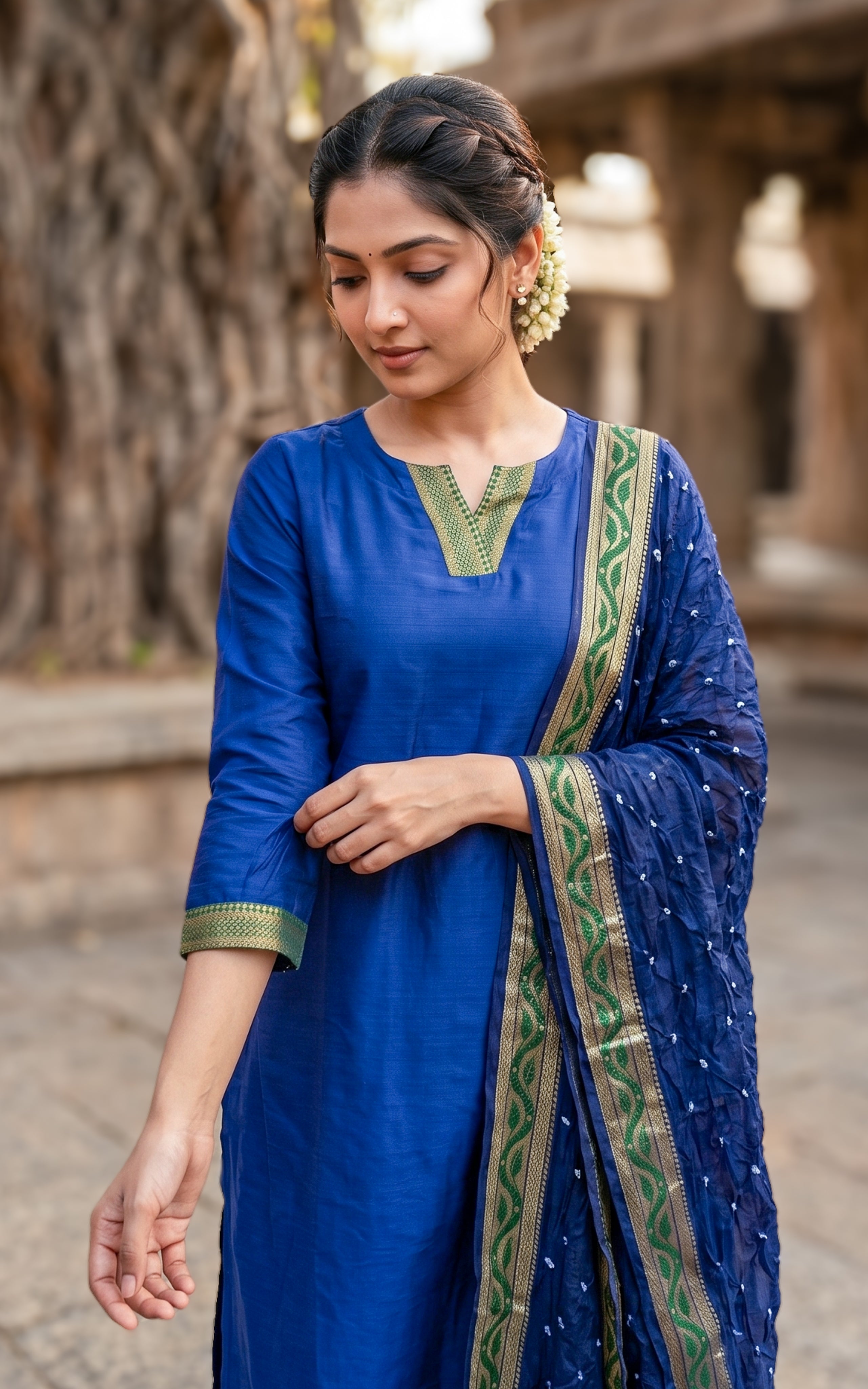 Myvizhi B (Kurti+Dupatta)