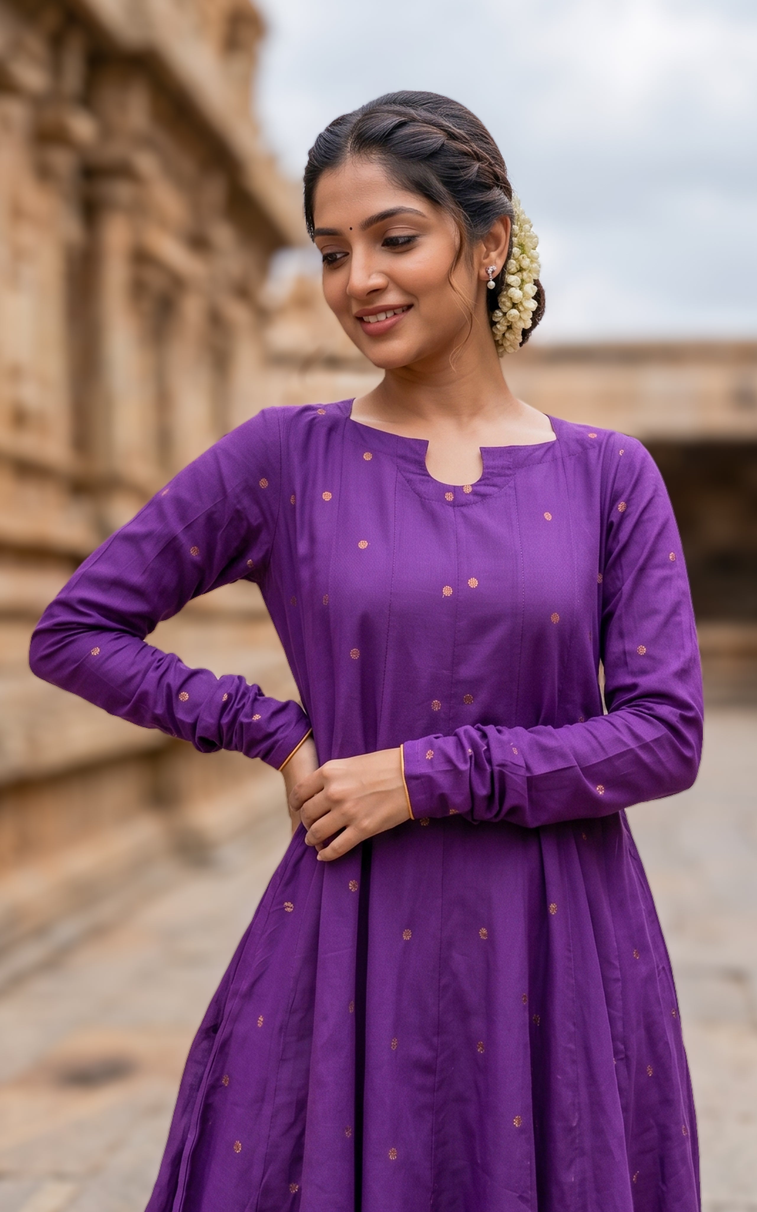 Anudeepthi (Kurti+Dupatta)