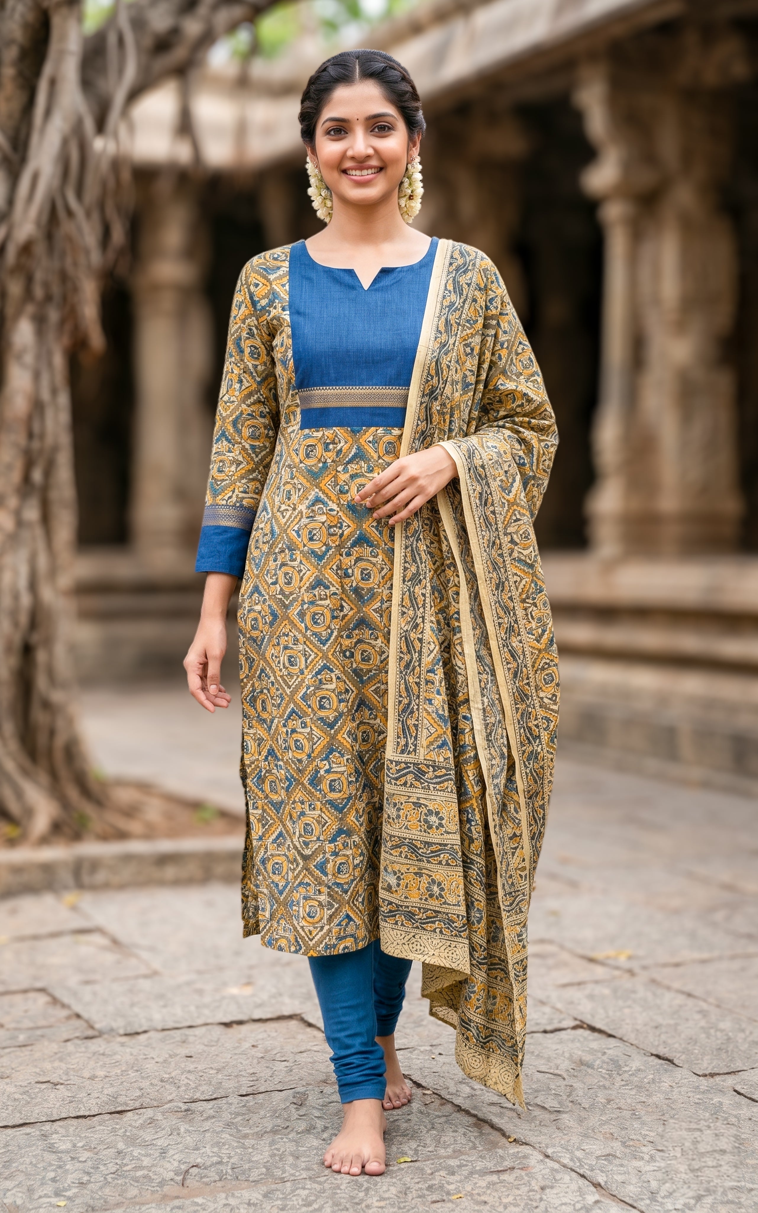 Avanitha A (Kurti+Dupatta)