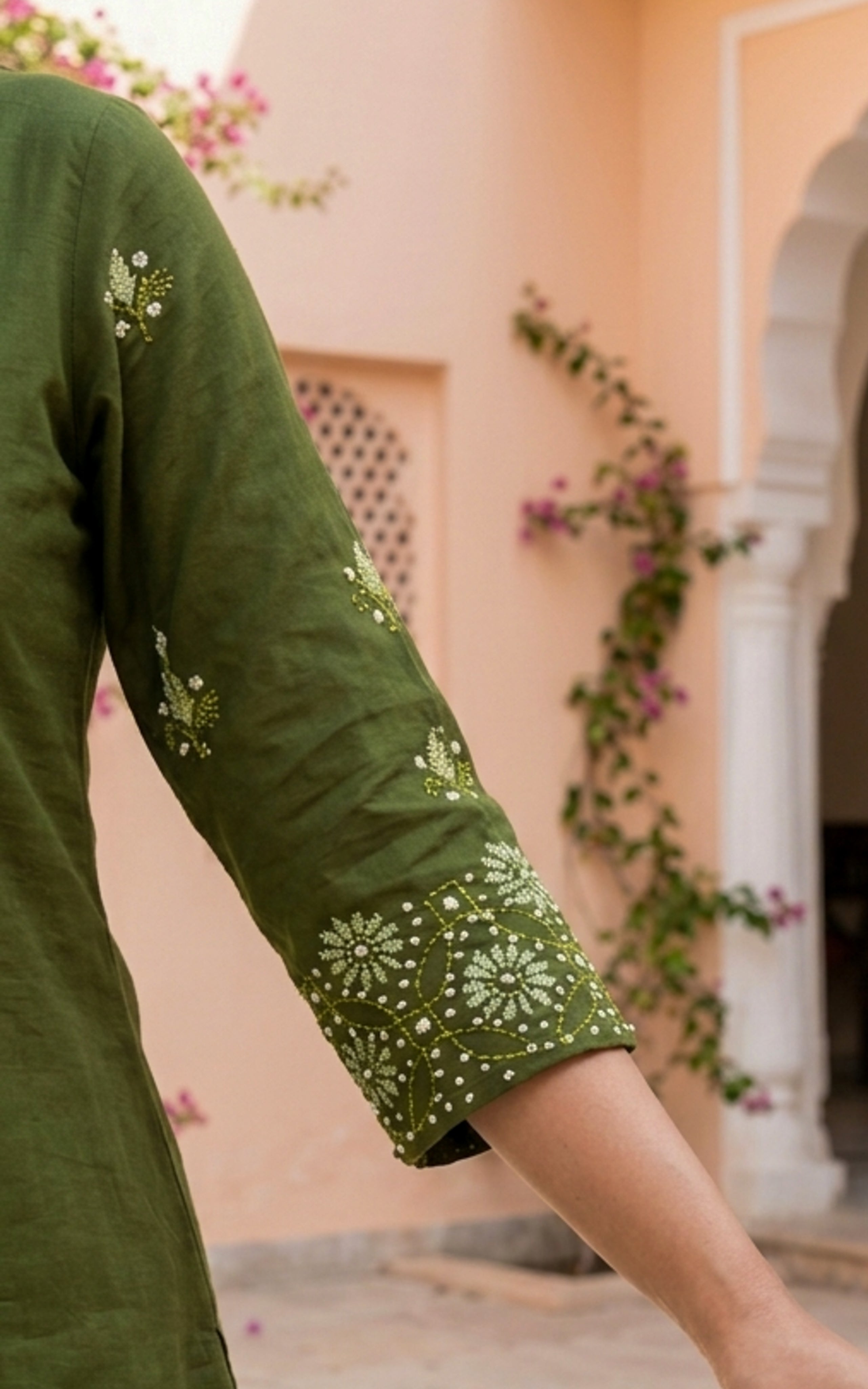Yazhvika (Kurti+Pant+Dupatta)