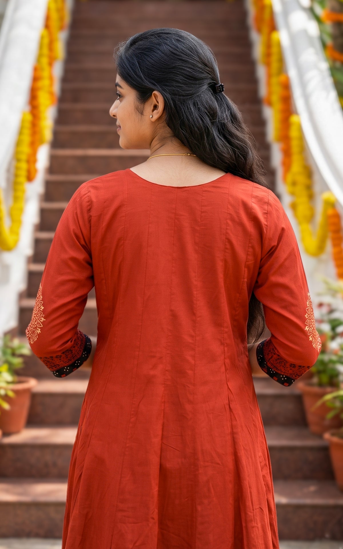Panithuli Rust (Kurti+Dupatta)