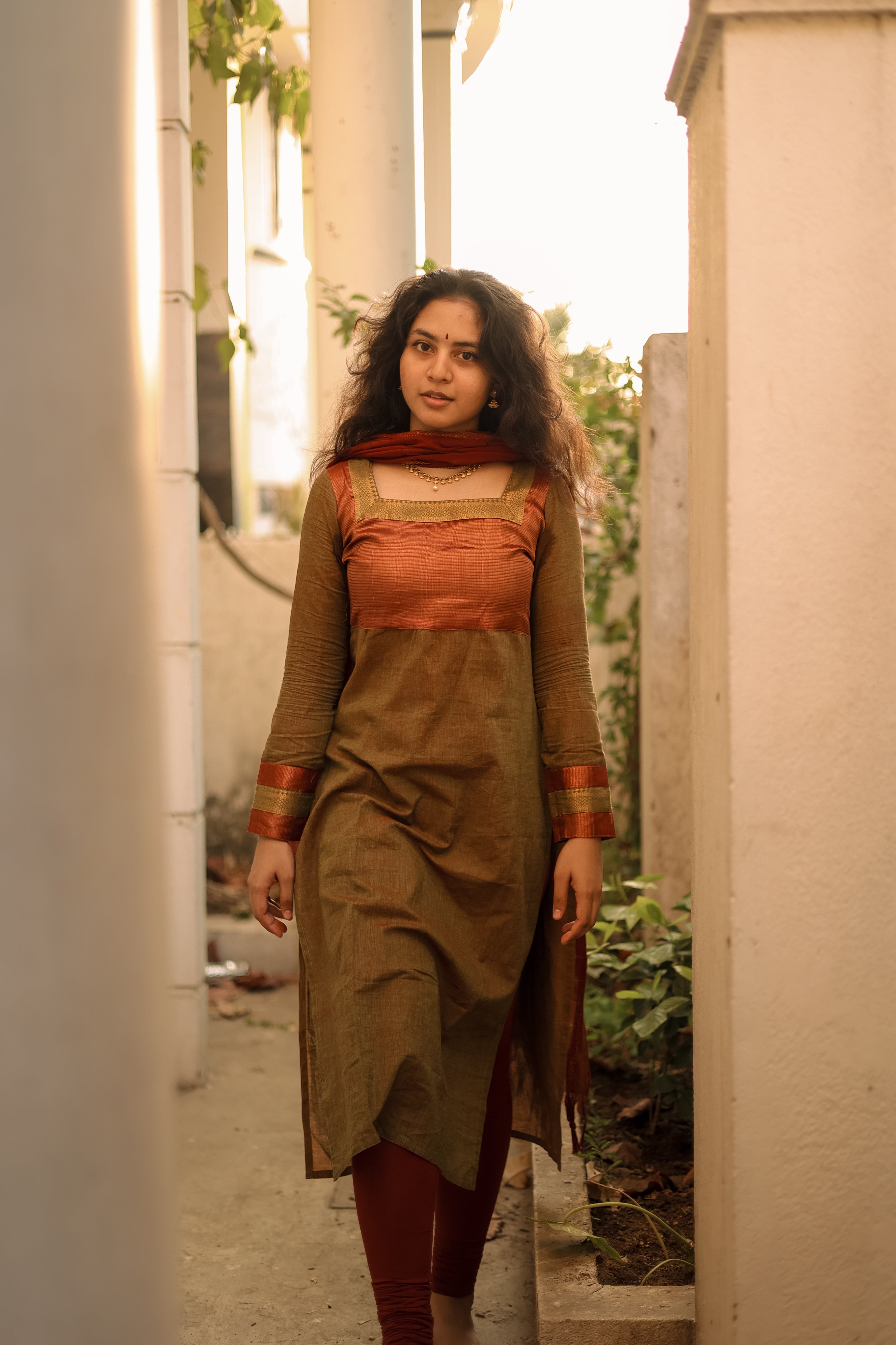 Jyotika Thirumana Malargal (Kurti+Dupatta) KURTIS instore