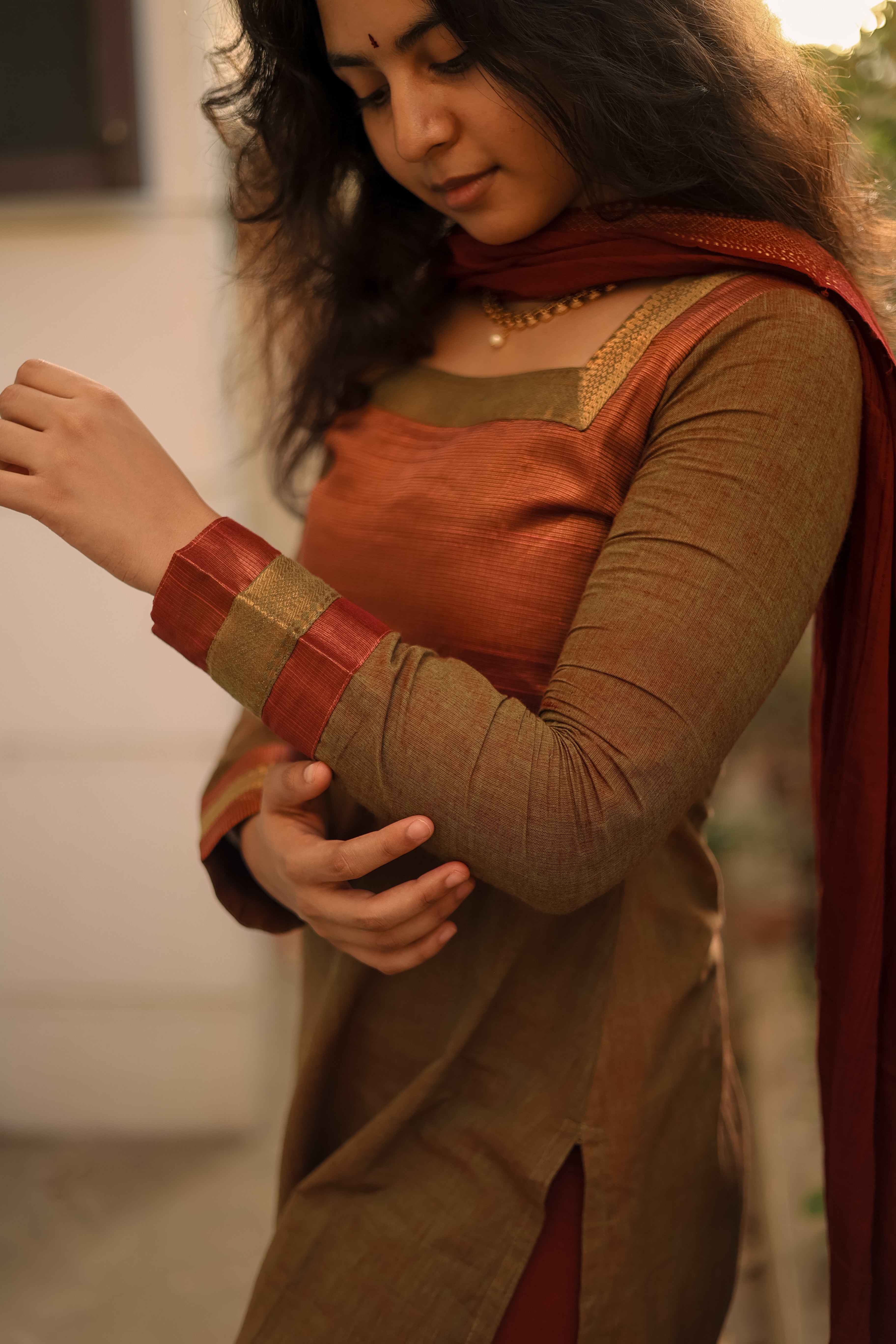 Suitable for traditional events and casual outings