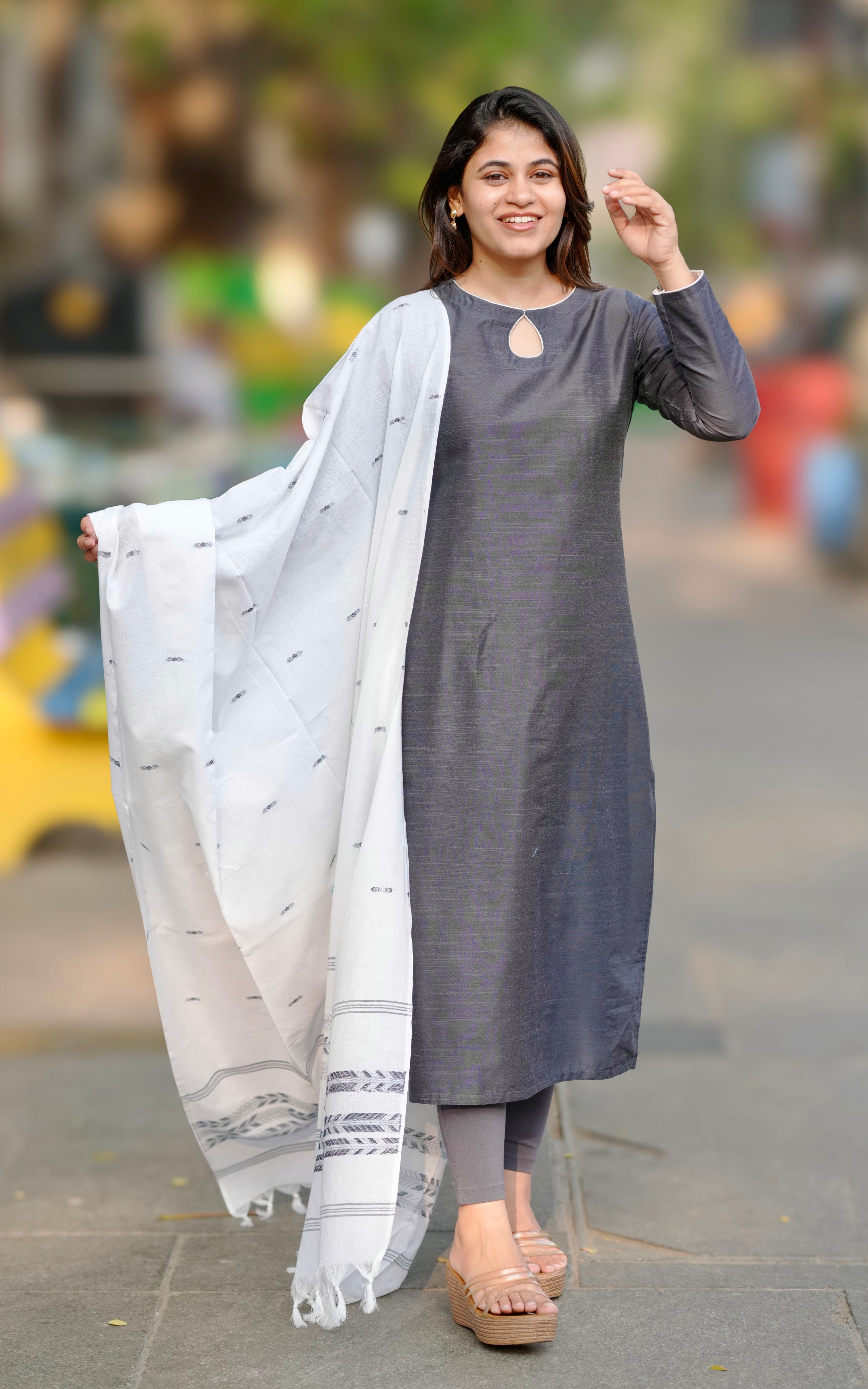 Nakshathra G (Kurti+Dupatta)