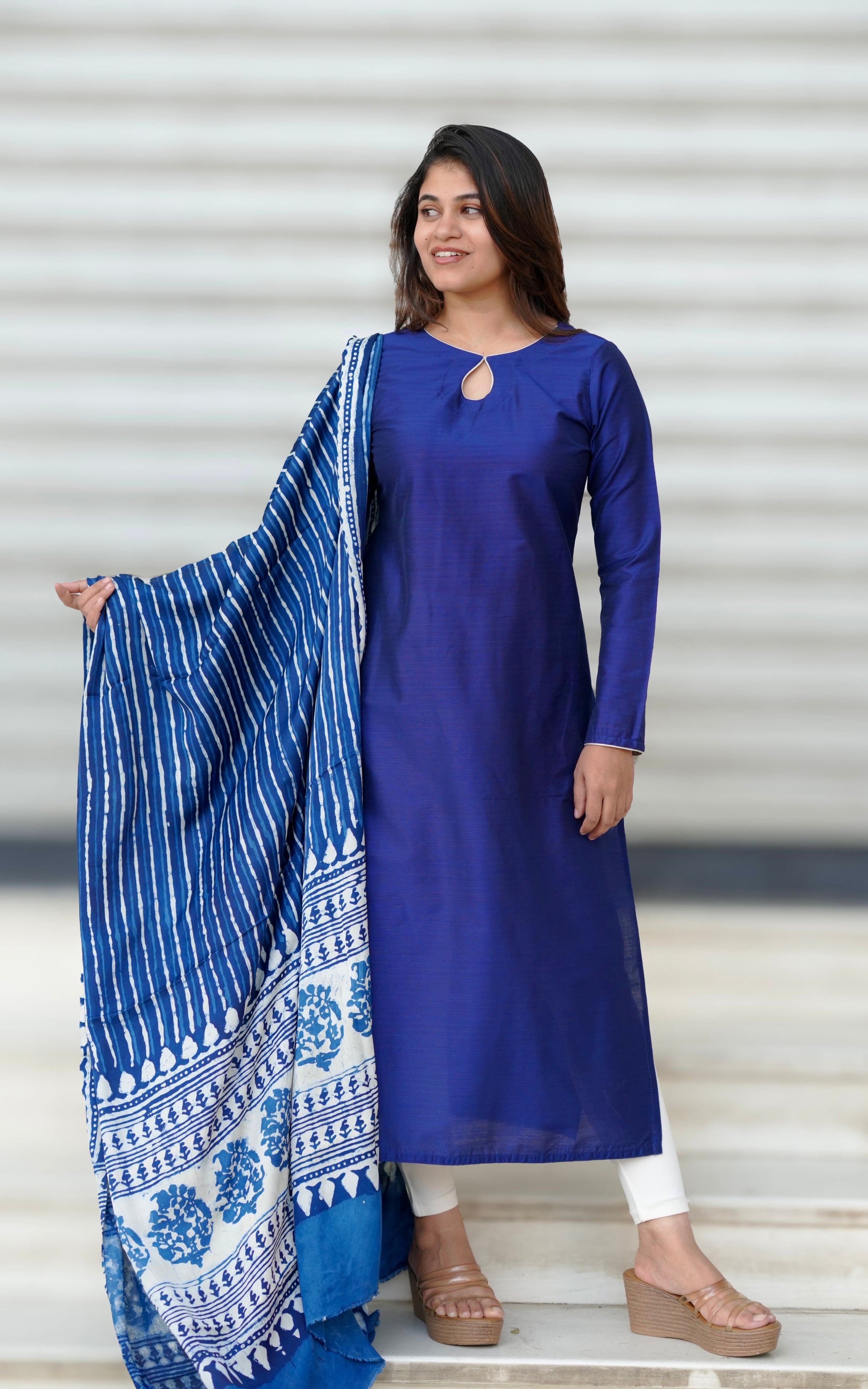 Nakshathra F (Kurti+Dupatta)