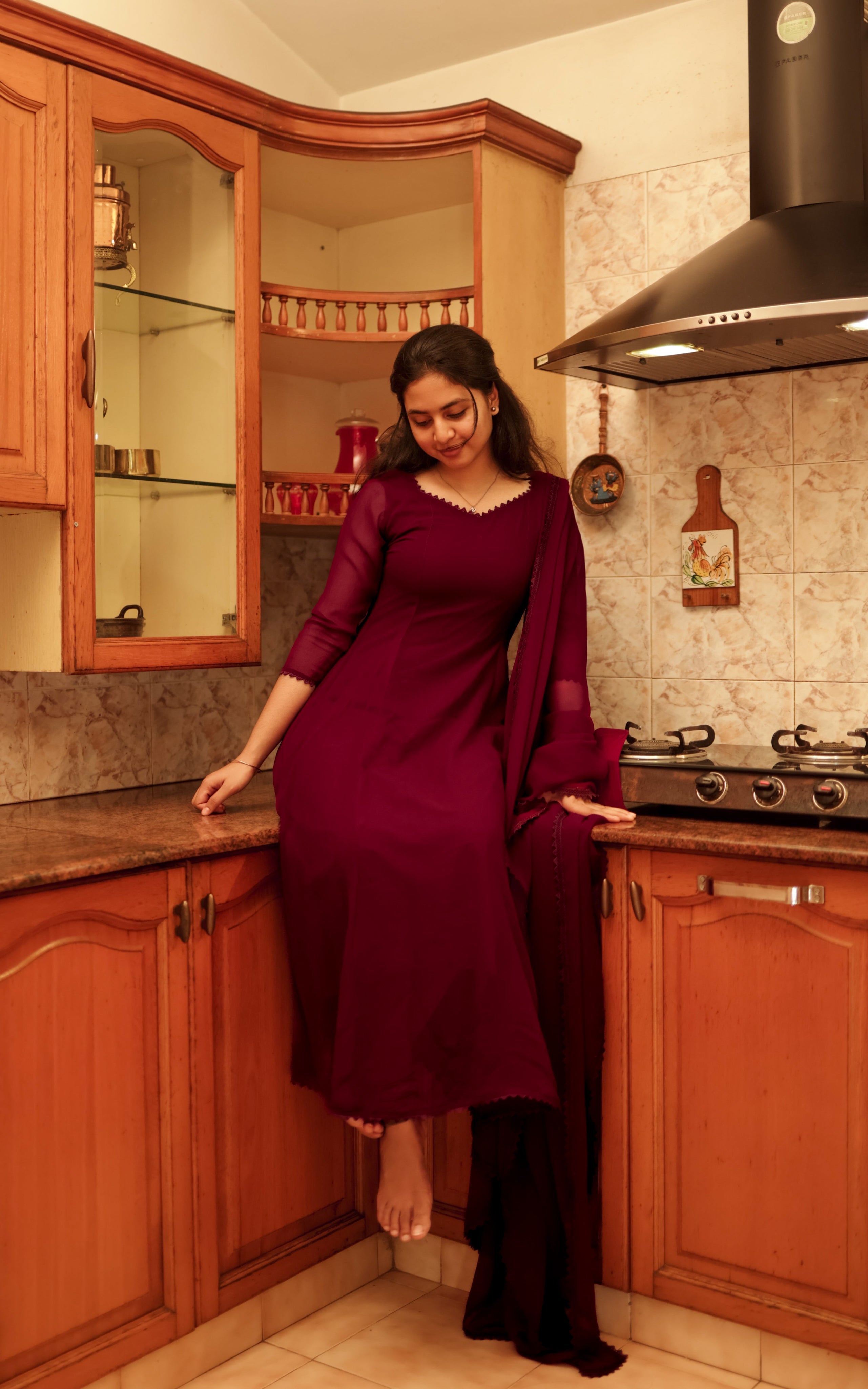 Om Shanti Oshanna Wine (Kurti+Dupatta)