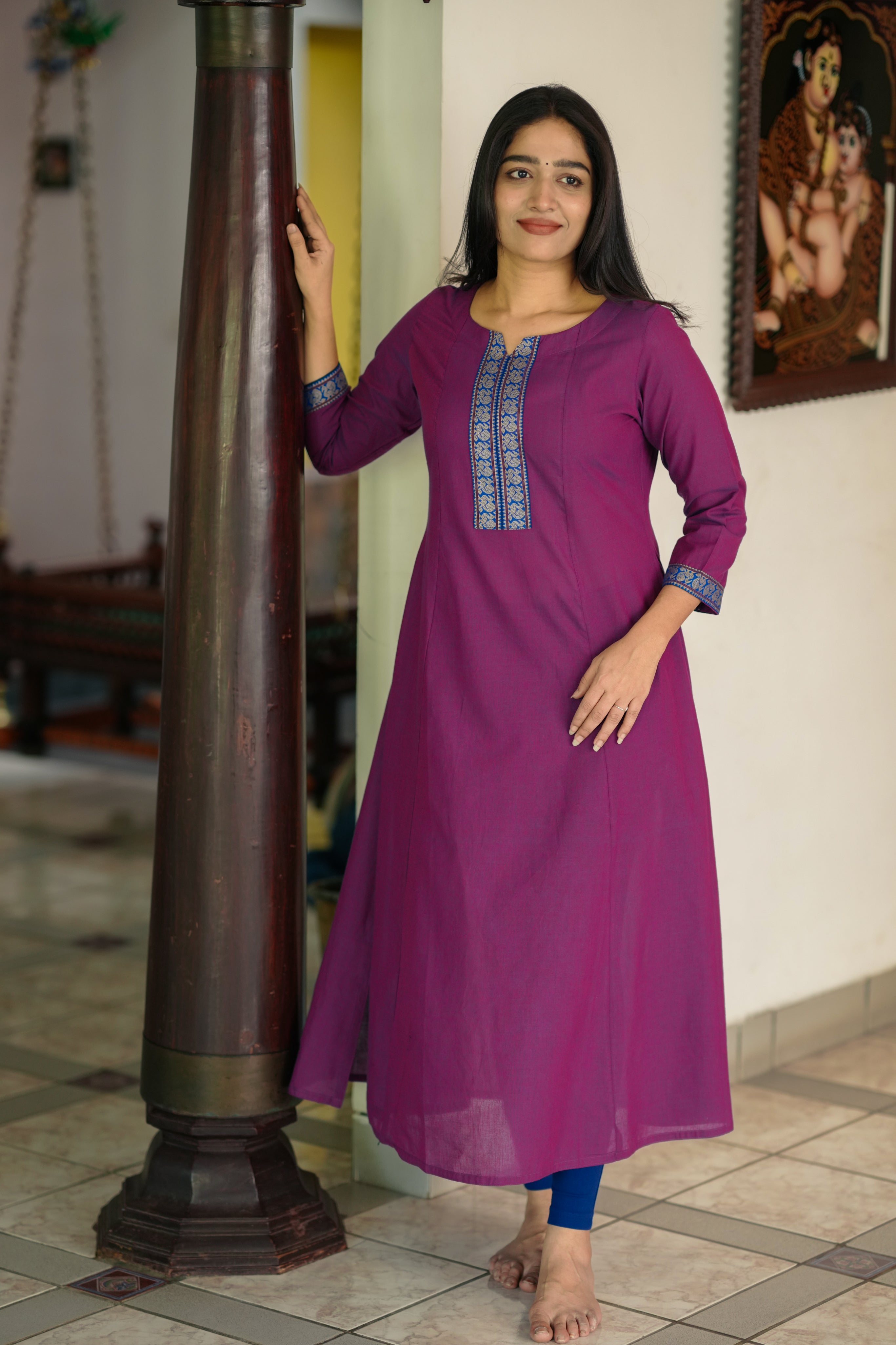 plum cotton a-line kurti for daily wear
comfortable south cotton kurti with side slit
casual cotton kurti for daily use
soft cotton kurti set for women
daily wear plum kurti