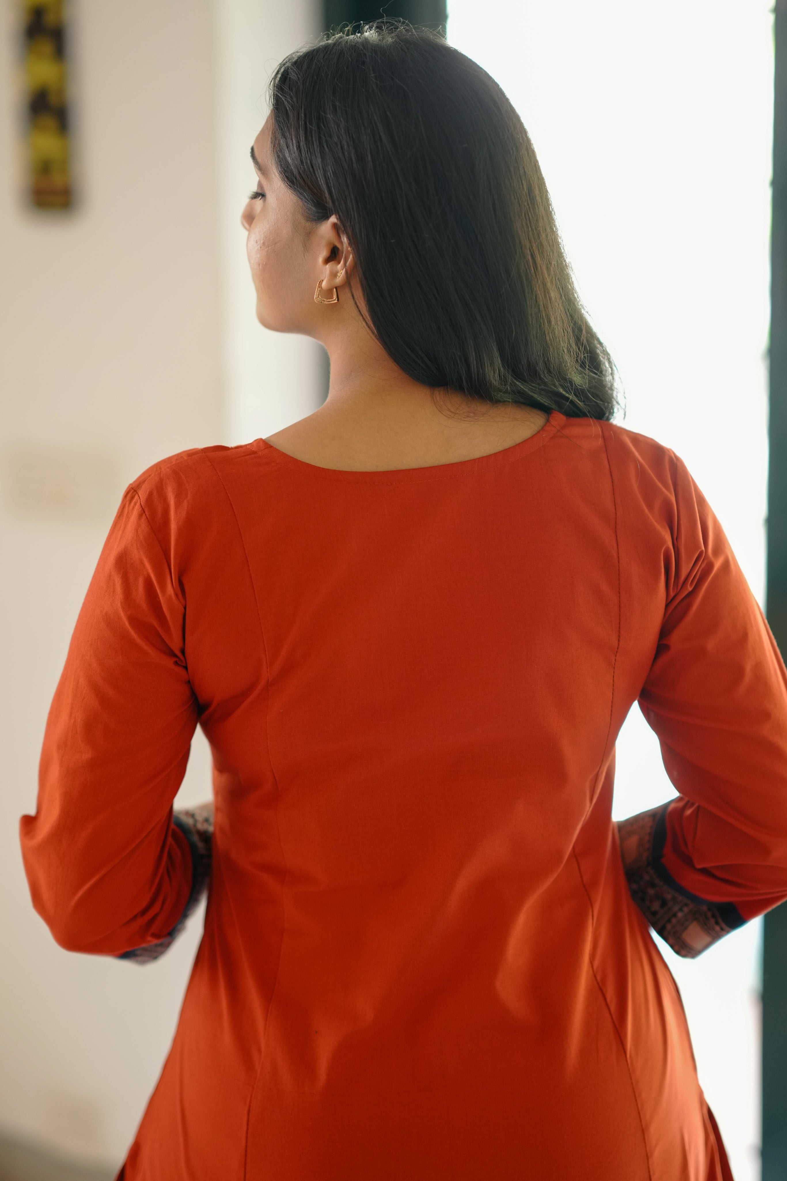 Ponselvi (Kurti+Dupatta)