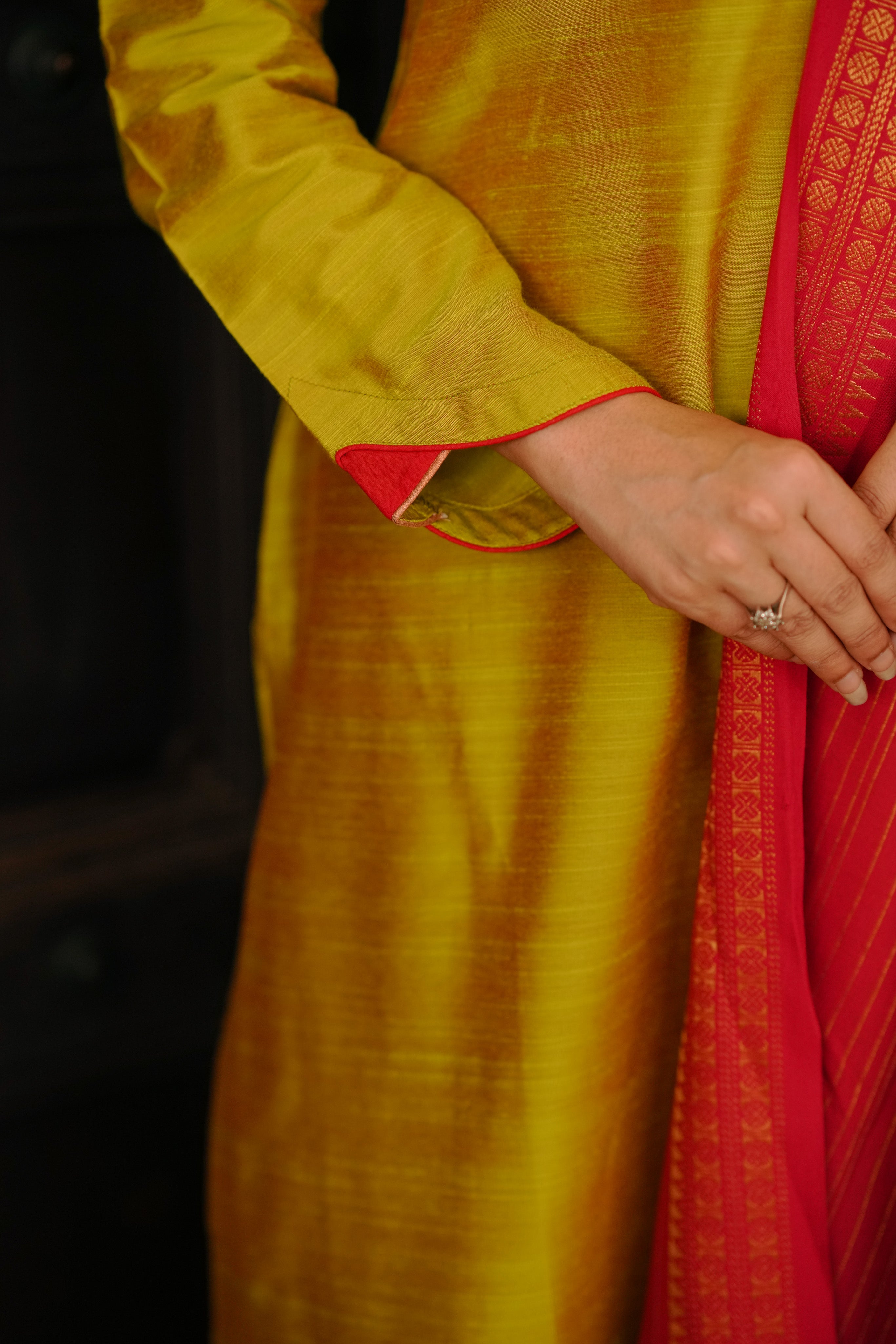 Shanmuga Priya (Kurti+Dupatta)
