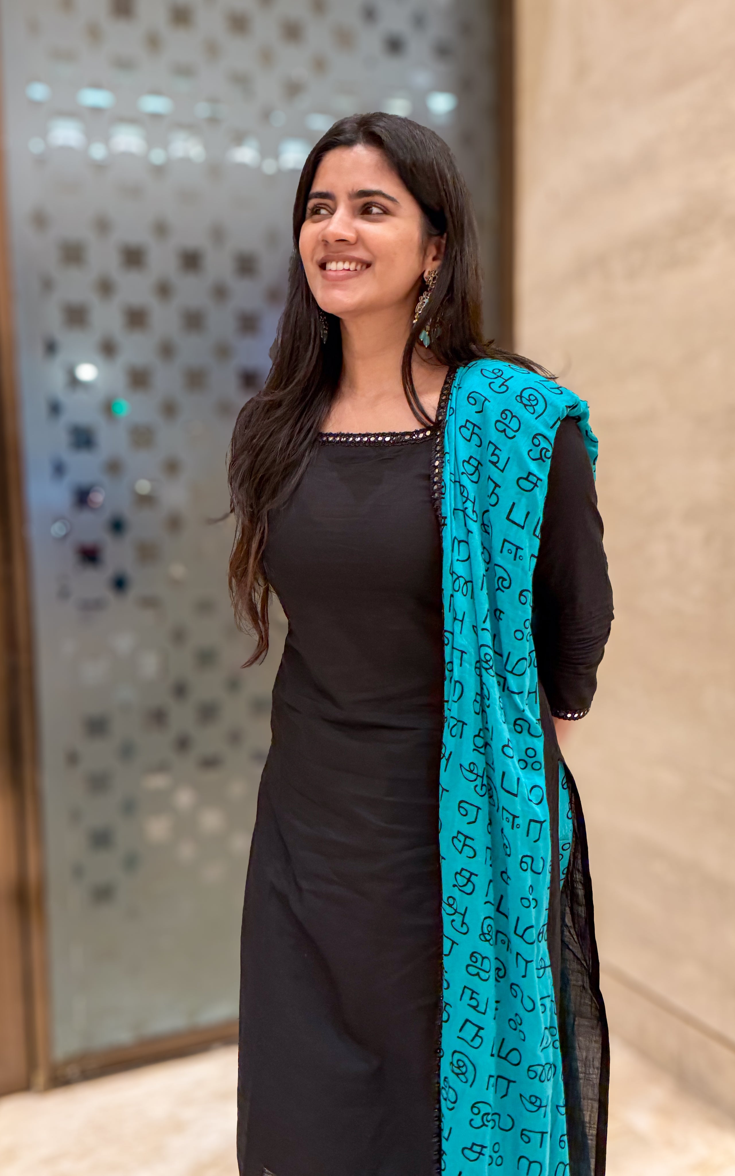 Idhu kathirvelan Kadhal Nayan 1 (Kurti+Pant+Dupatta)