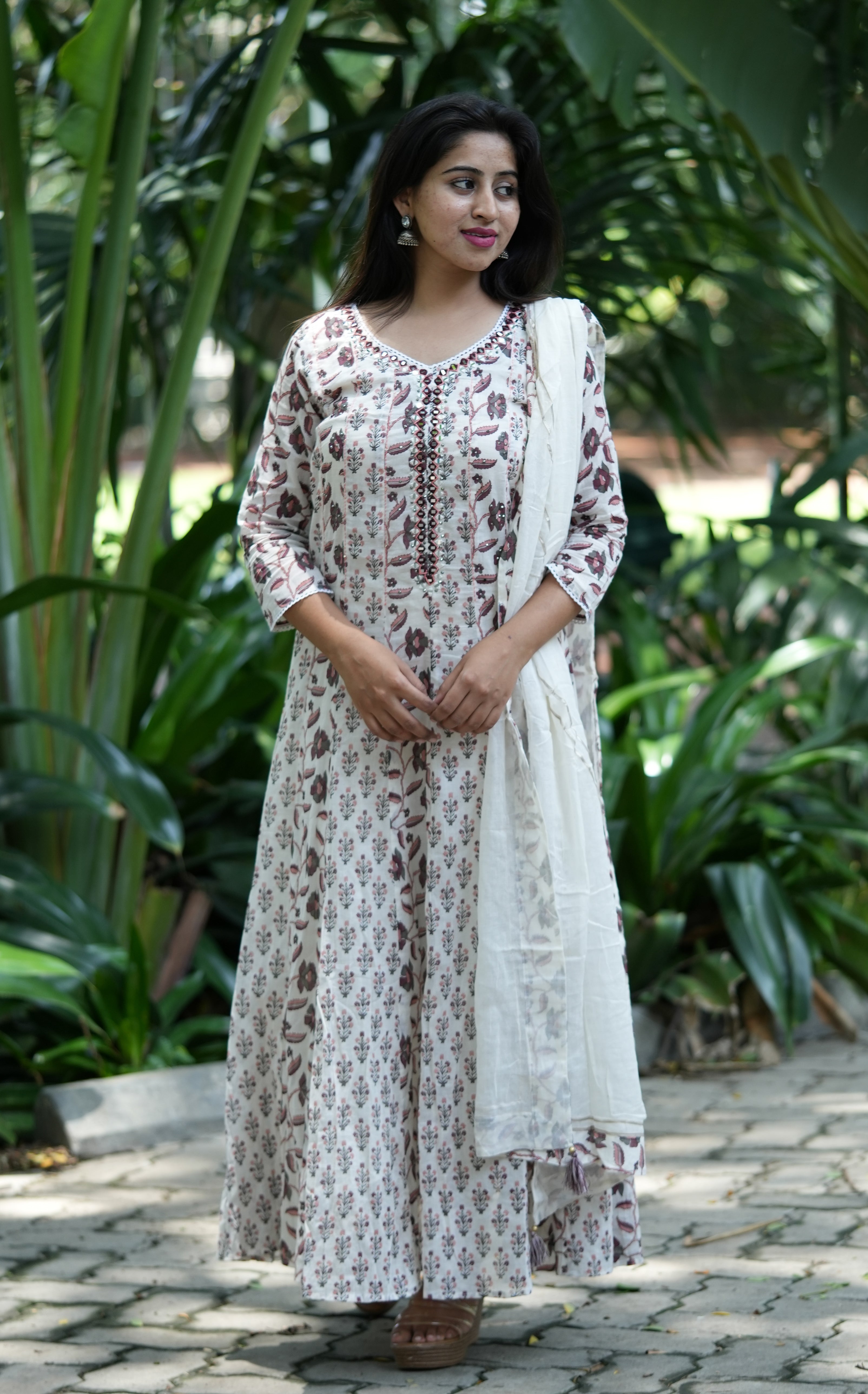 Asin Plum (Kurti+Dupatta)