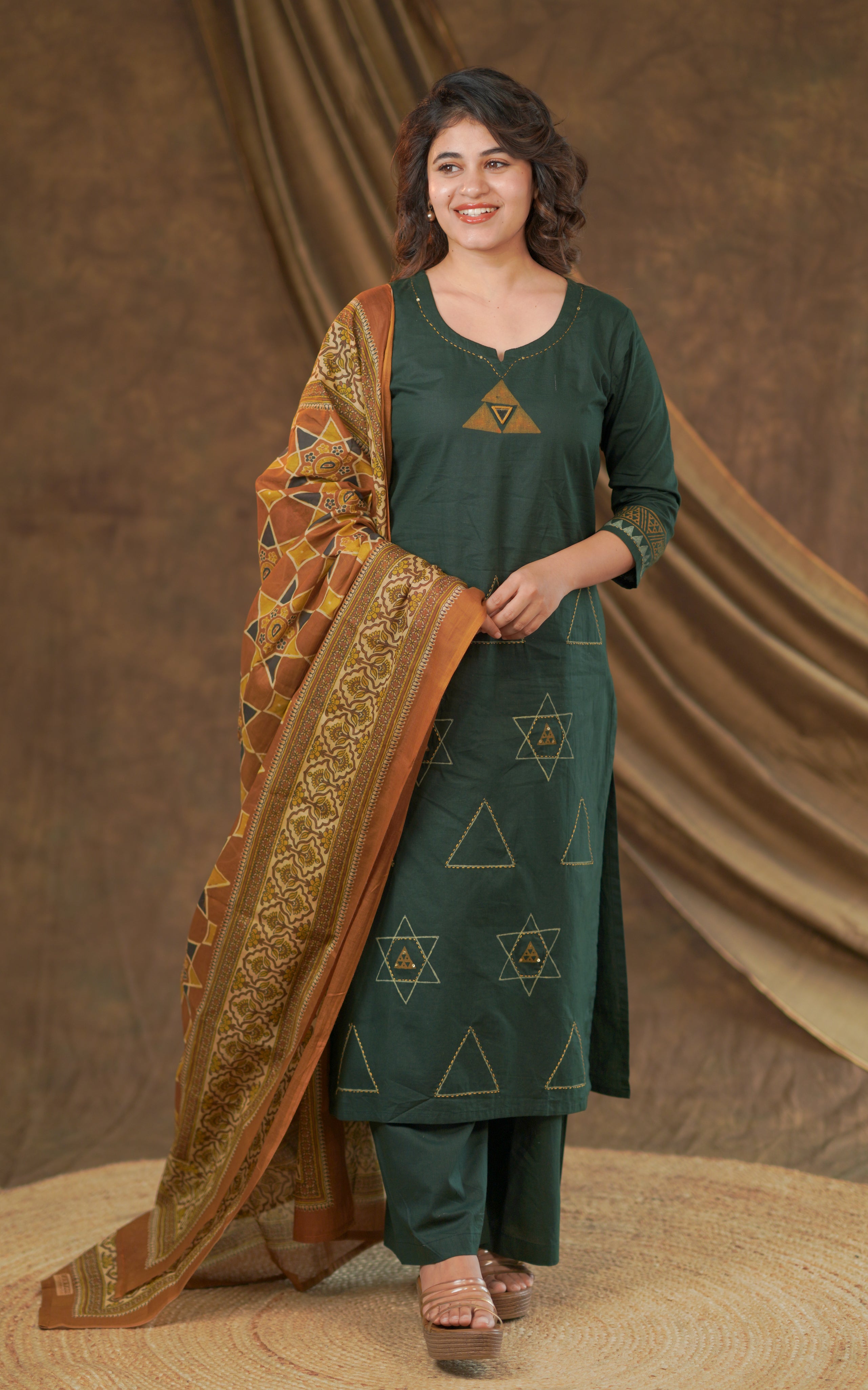 Jivika Handblock (Kurti+Pant+Dupatta)
