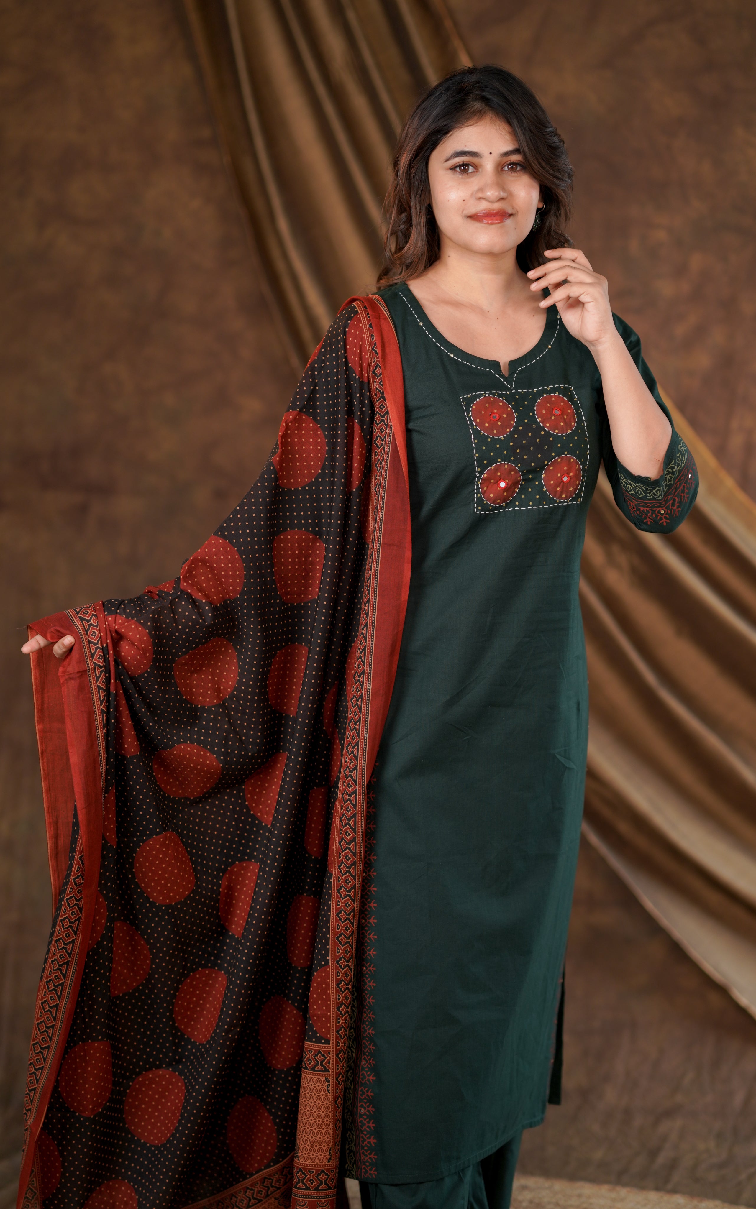 Arasi Handblock (Kurti+Pant+Dupatta)