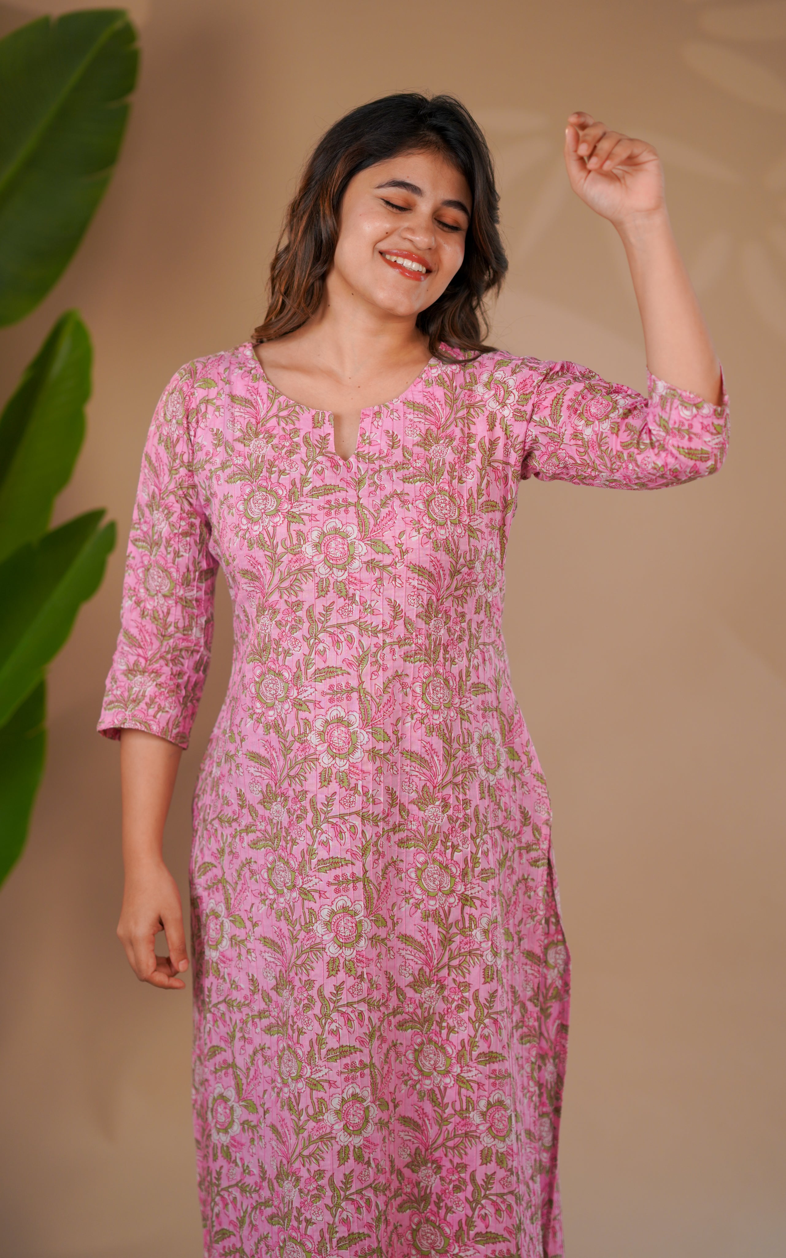3/4th sleeve straight cut kurti