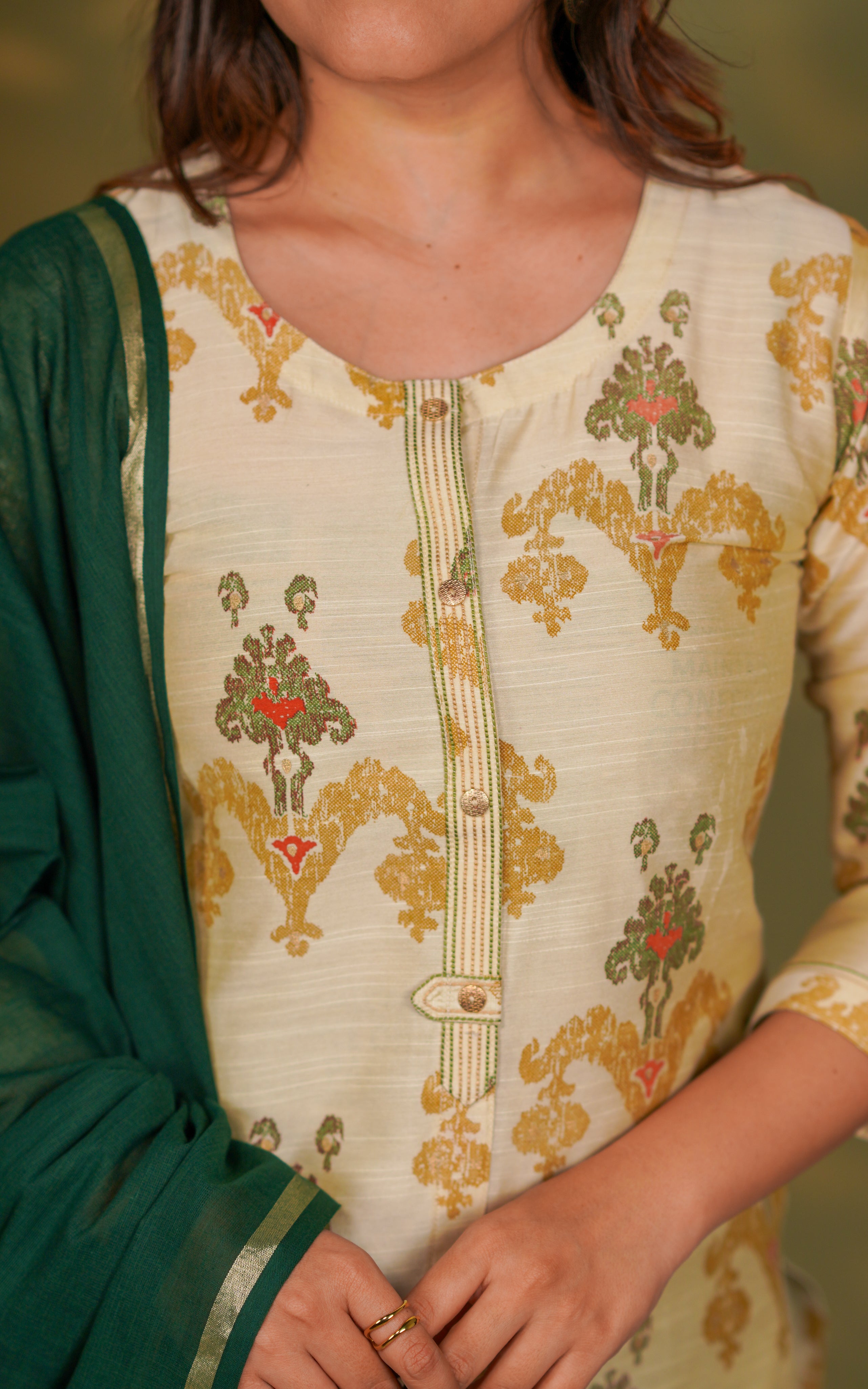 Yaazhini (Kurti+Dupatta)