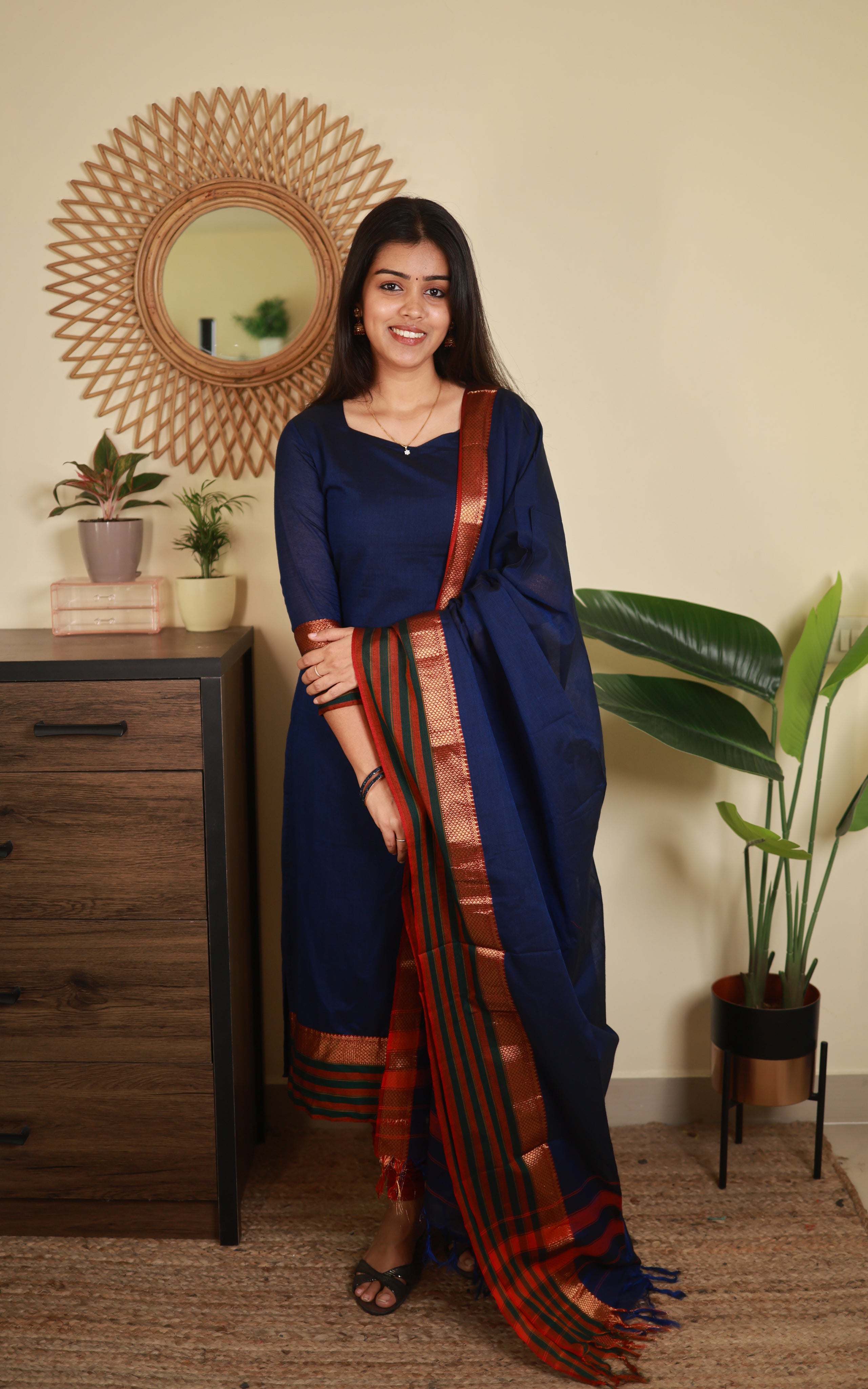 Aadhvita D (Kurti+Dupatta)