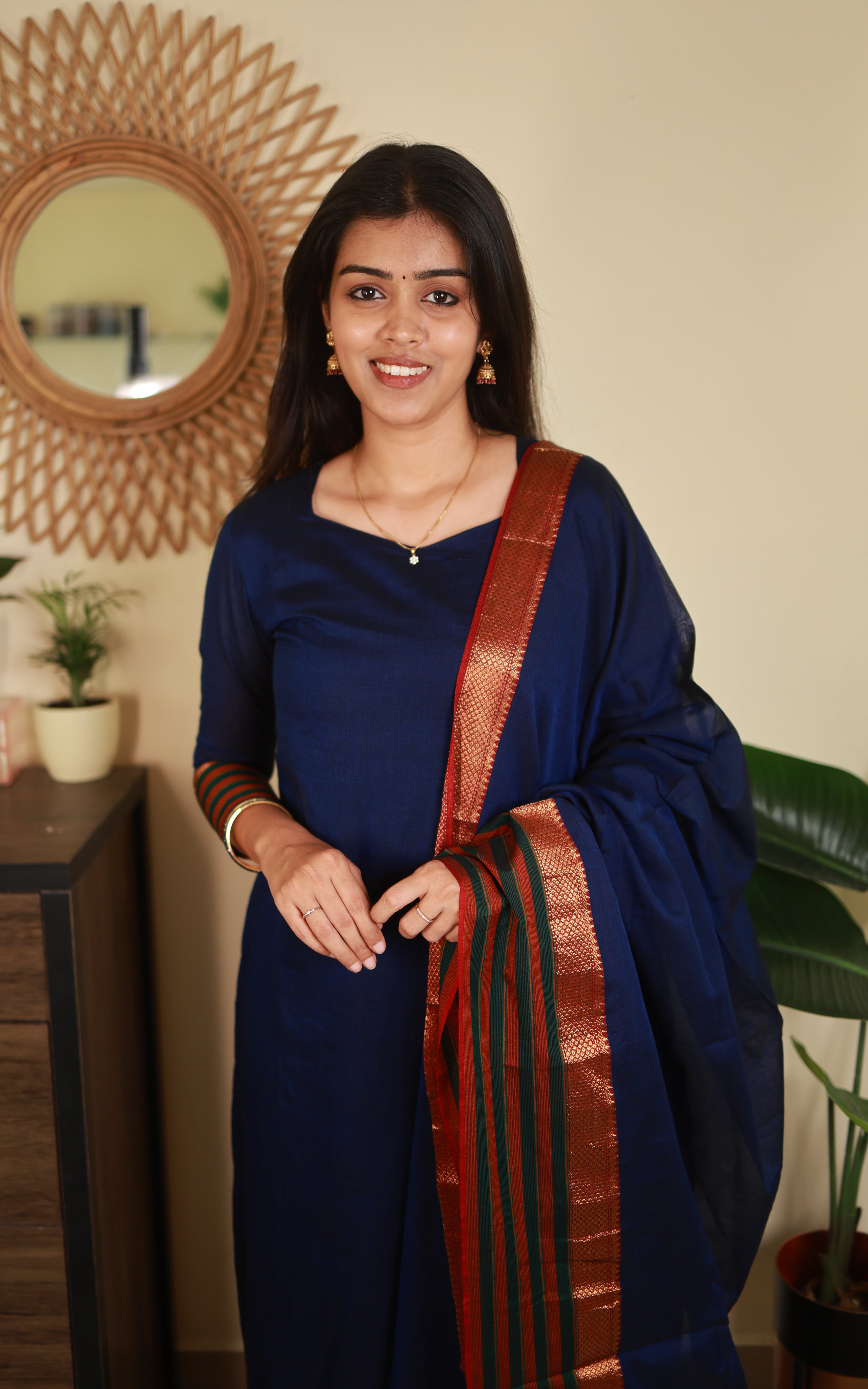 Aadhvita D (Kurti+Dupatta)