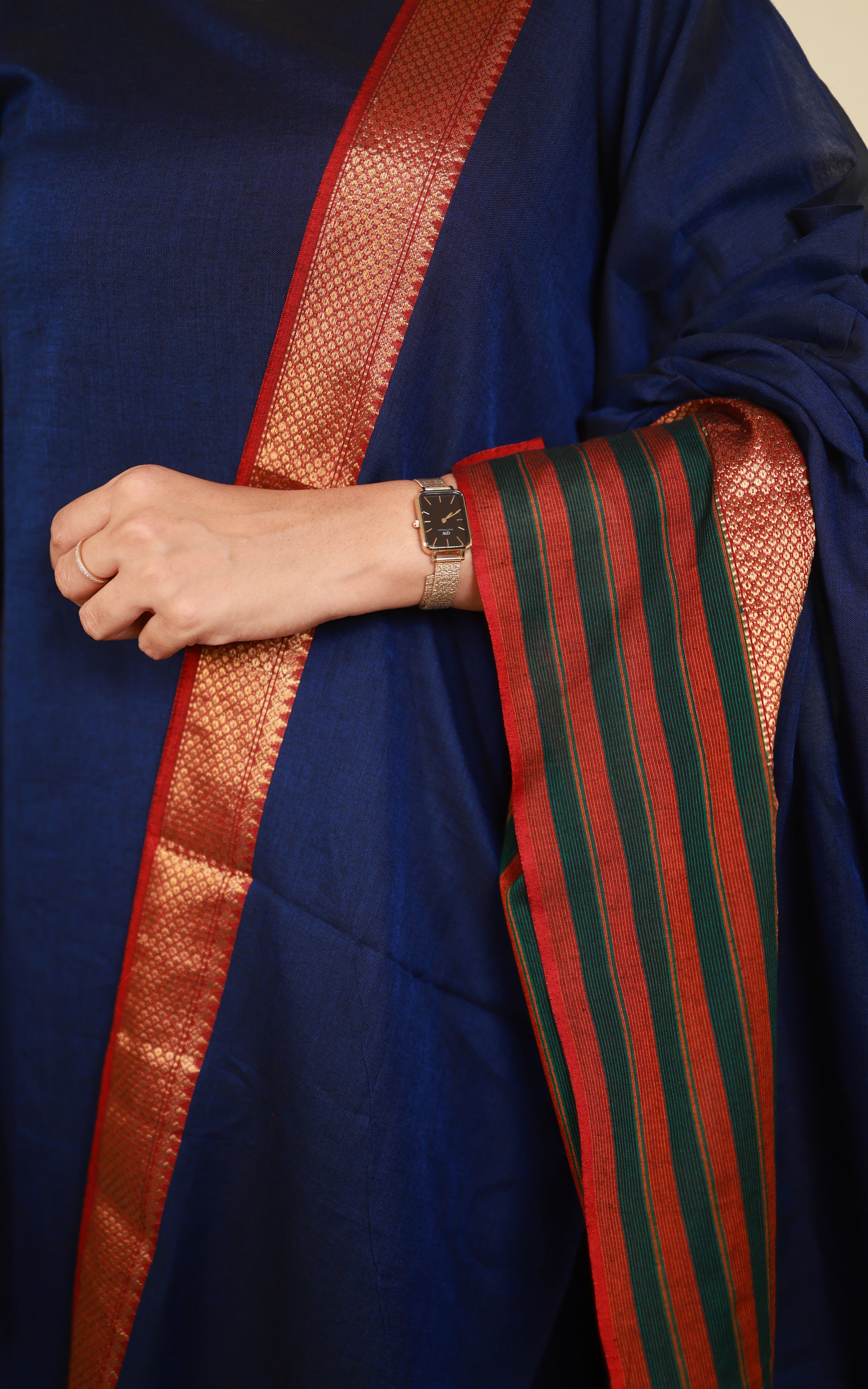 Aadhvita D (Kurti+Dupatta)
