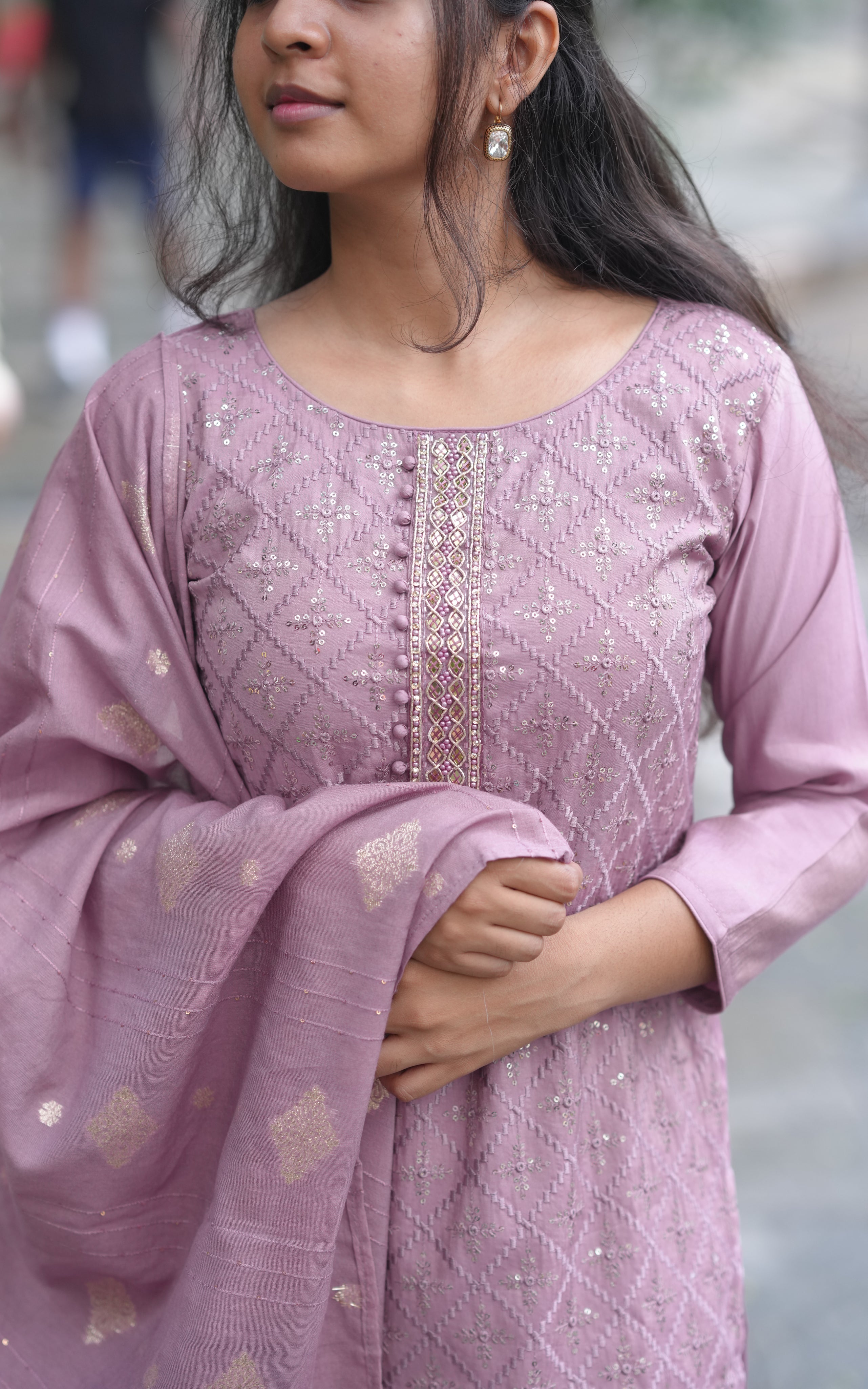 Raisa (Kurti+Pant+Dupatta)