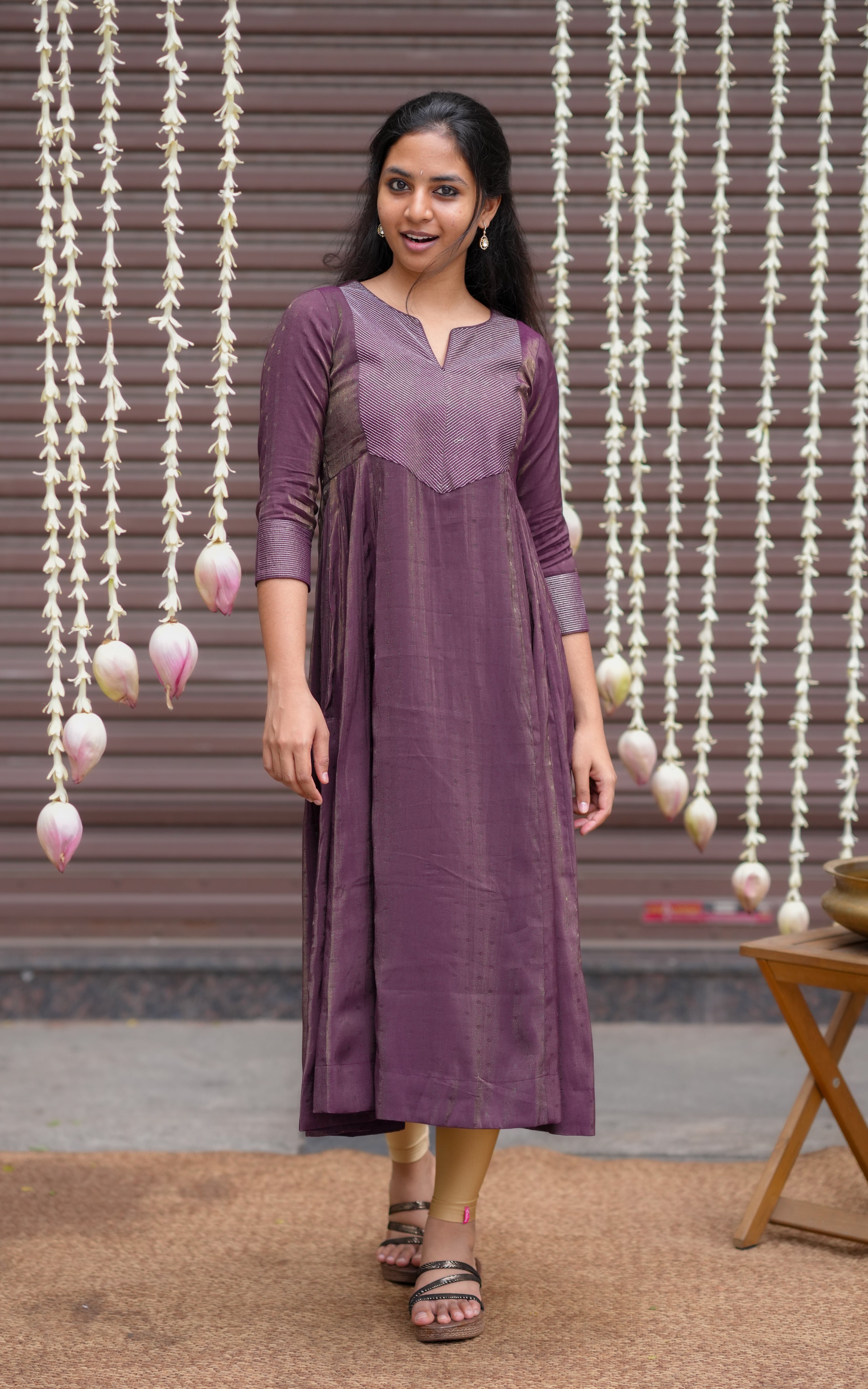 Avni Plum