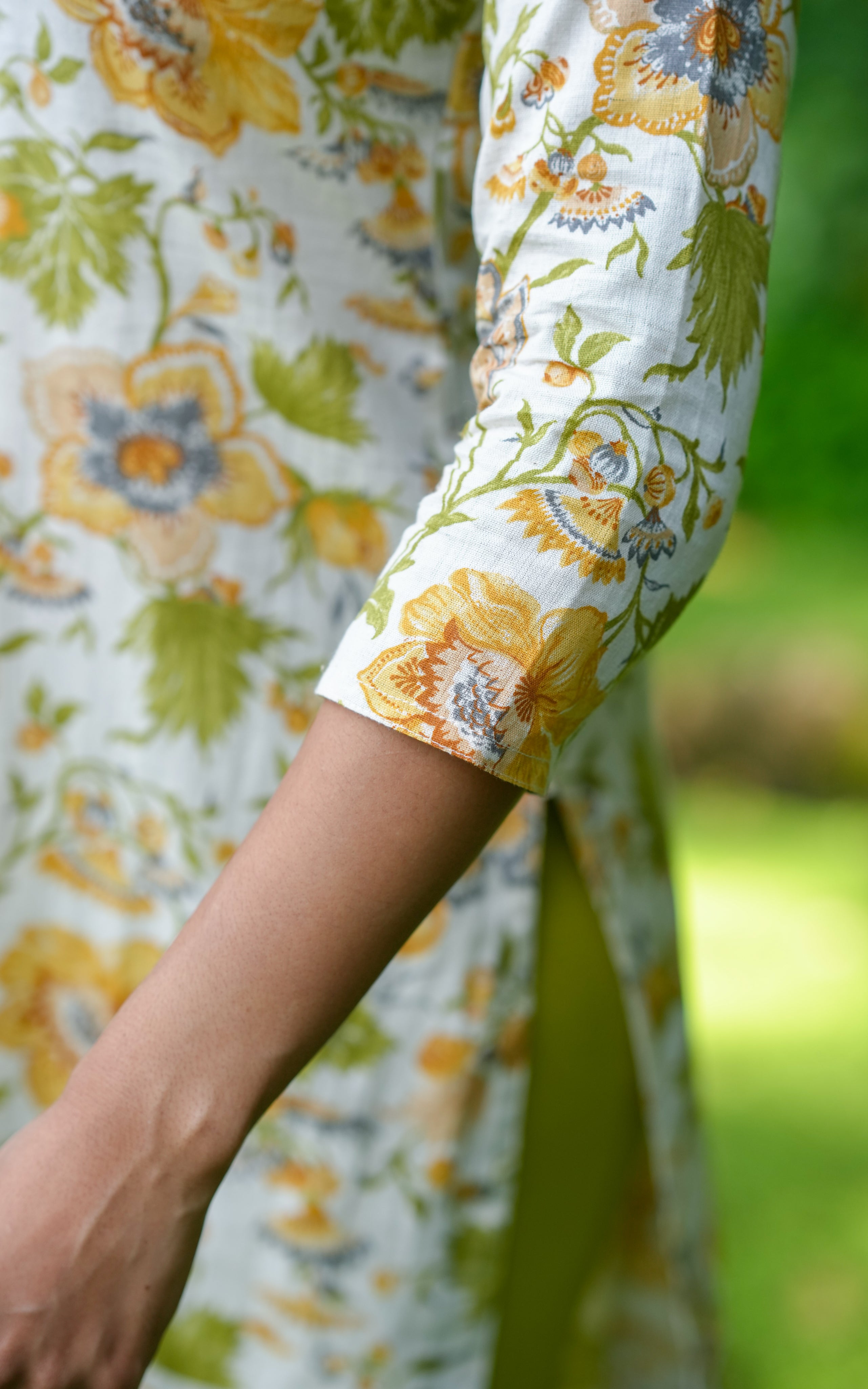 Straight-cut kurti set for women