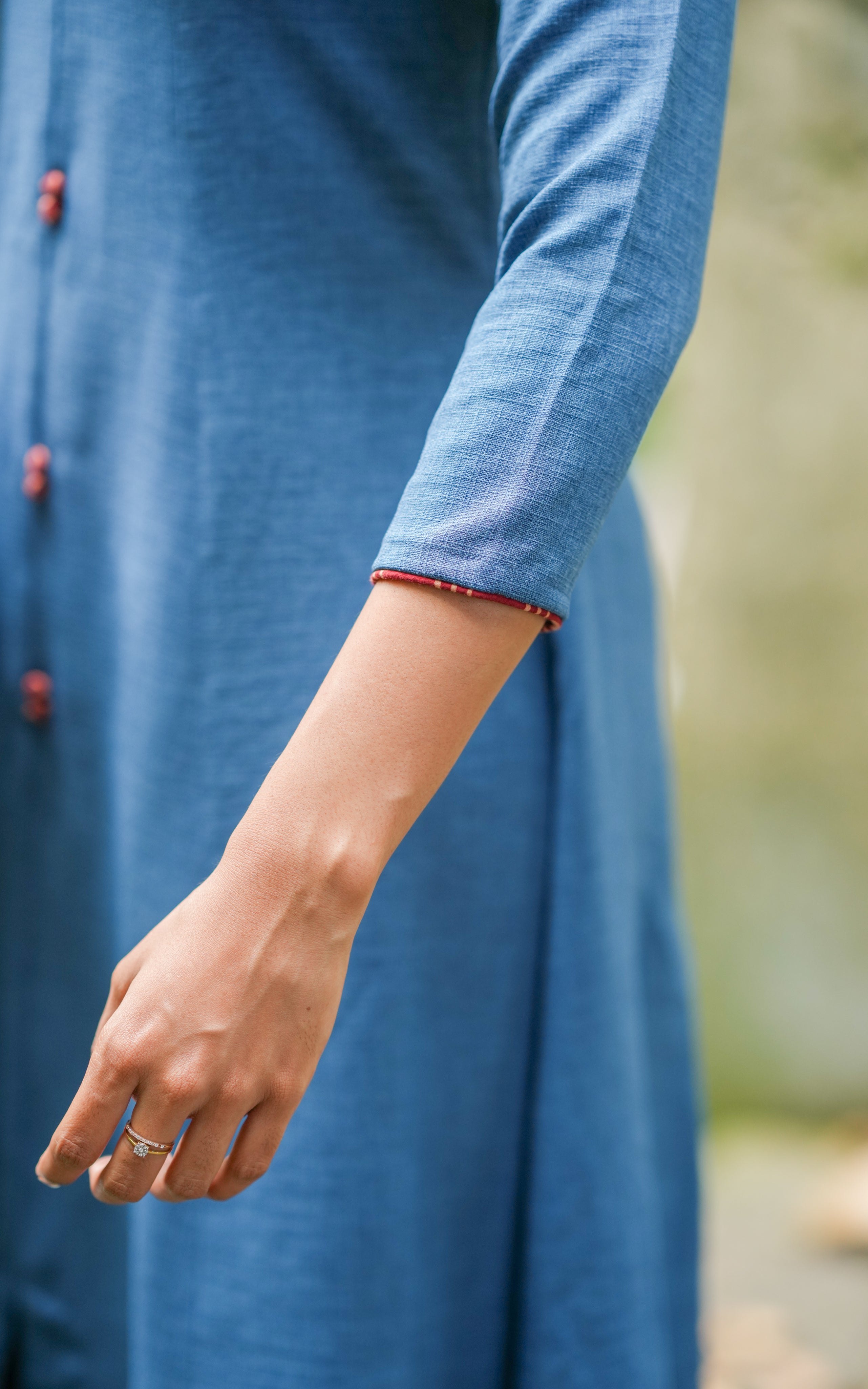 Simple ethnic wear