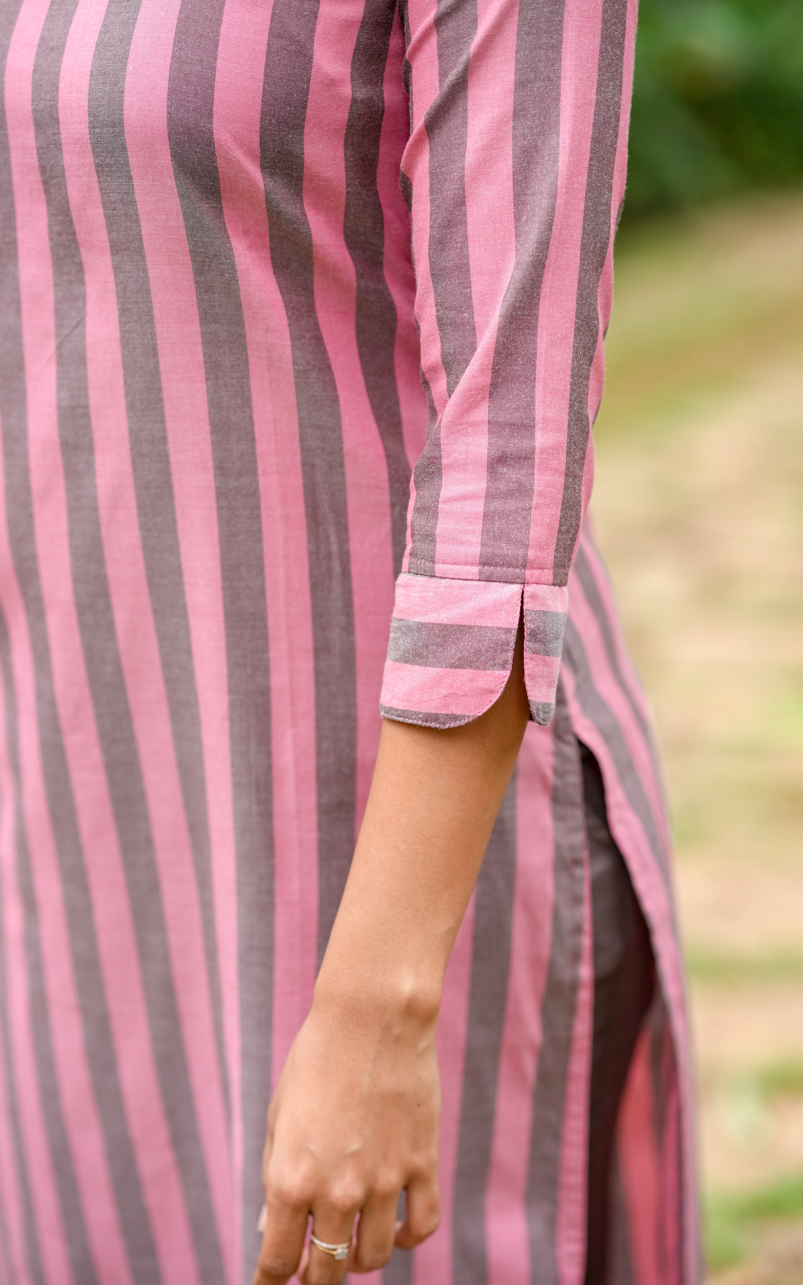 Simple ethnic wear