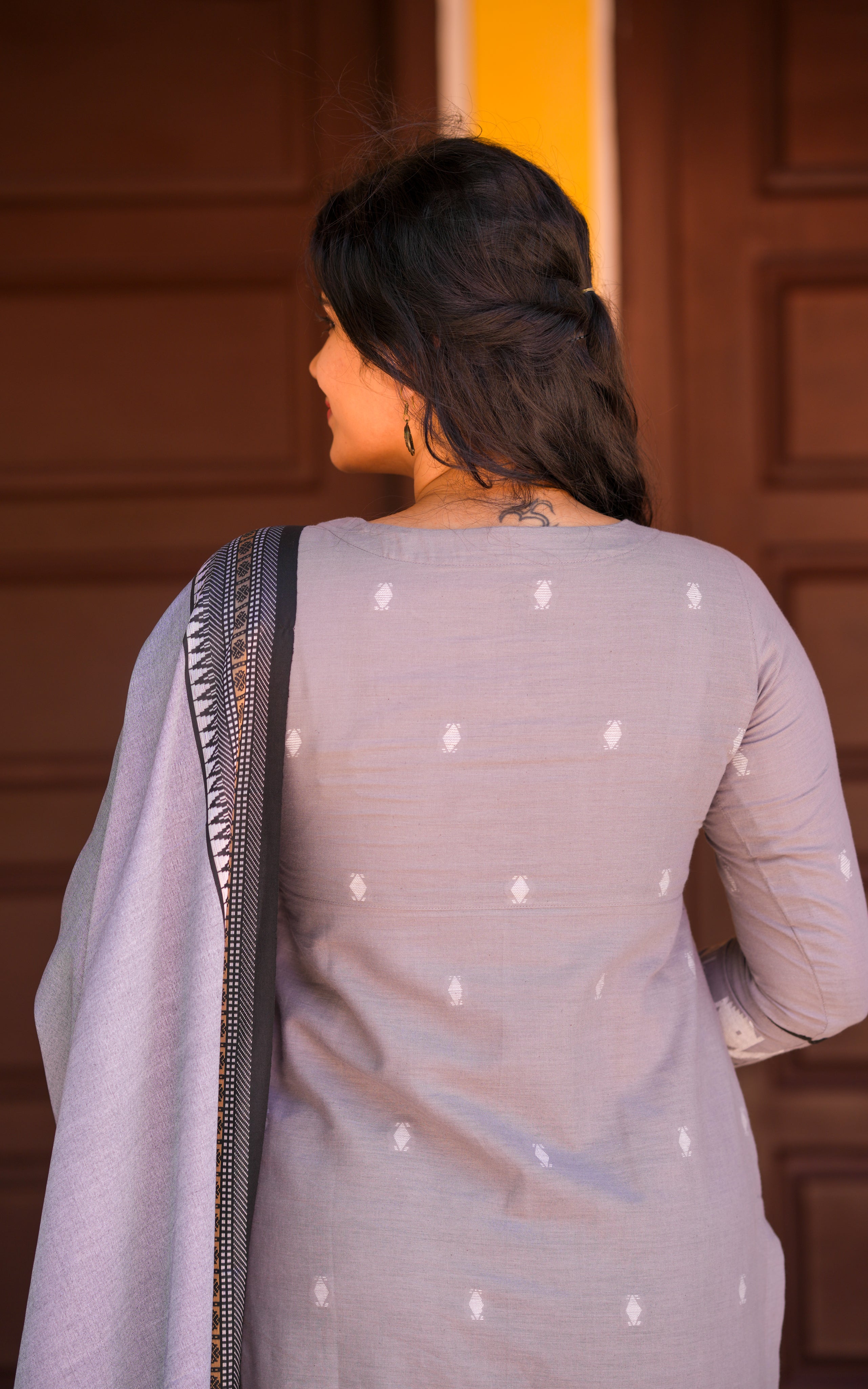 Nerida Grey (Kurti+Dupatta)