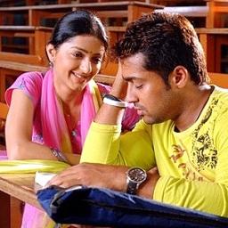 Sillunu Oru Kaadhal 7 (Kurti+Dupatta)