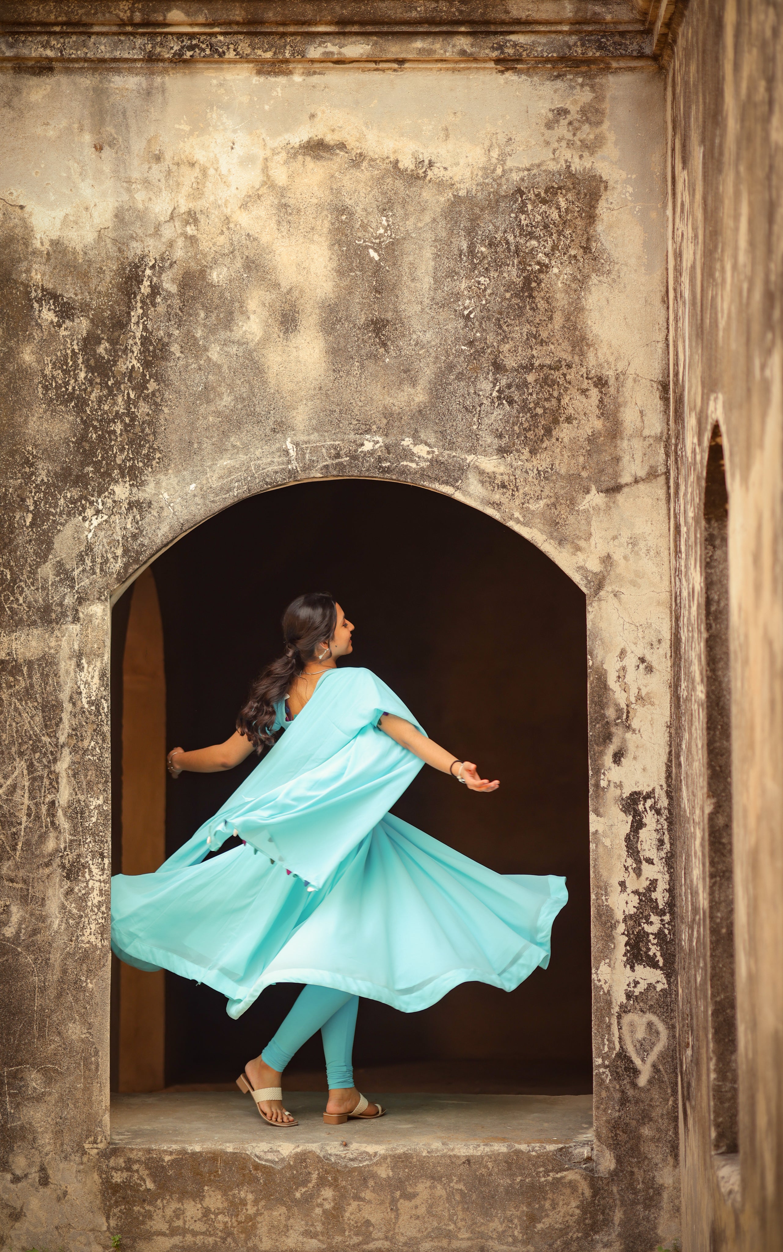 Kandukondain Kandukondain Meenu 1 (Kurti+Dupatta)